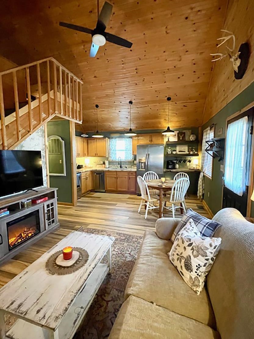 Photo 6 - Residential for sale – 89 B E Valley   Hardy, AR