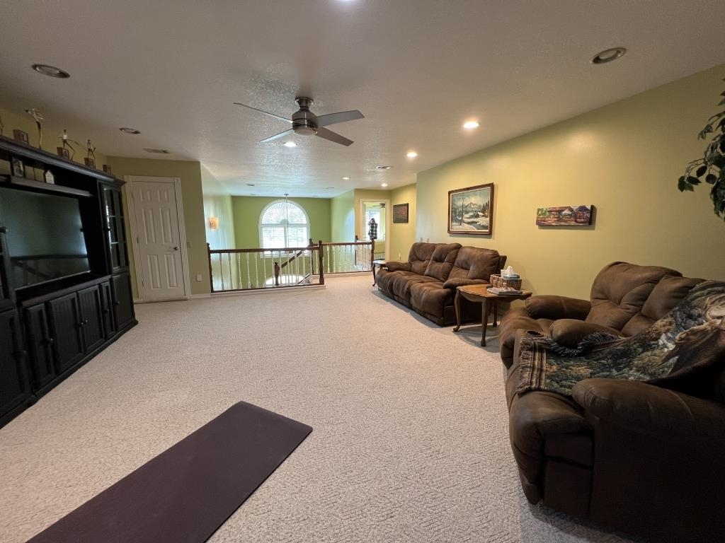 Photo 32 - Residential for sale – 414  Airpark   Horseshoe Bend, AR