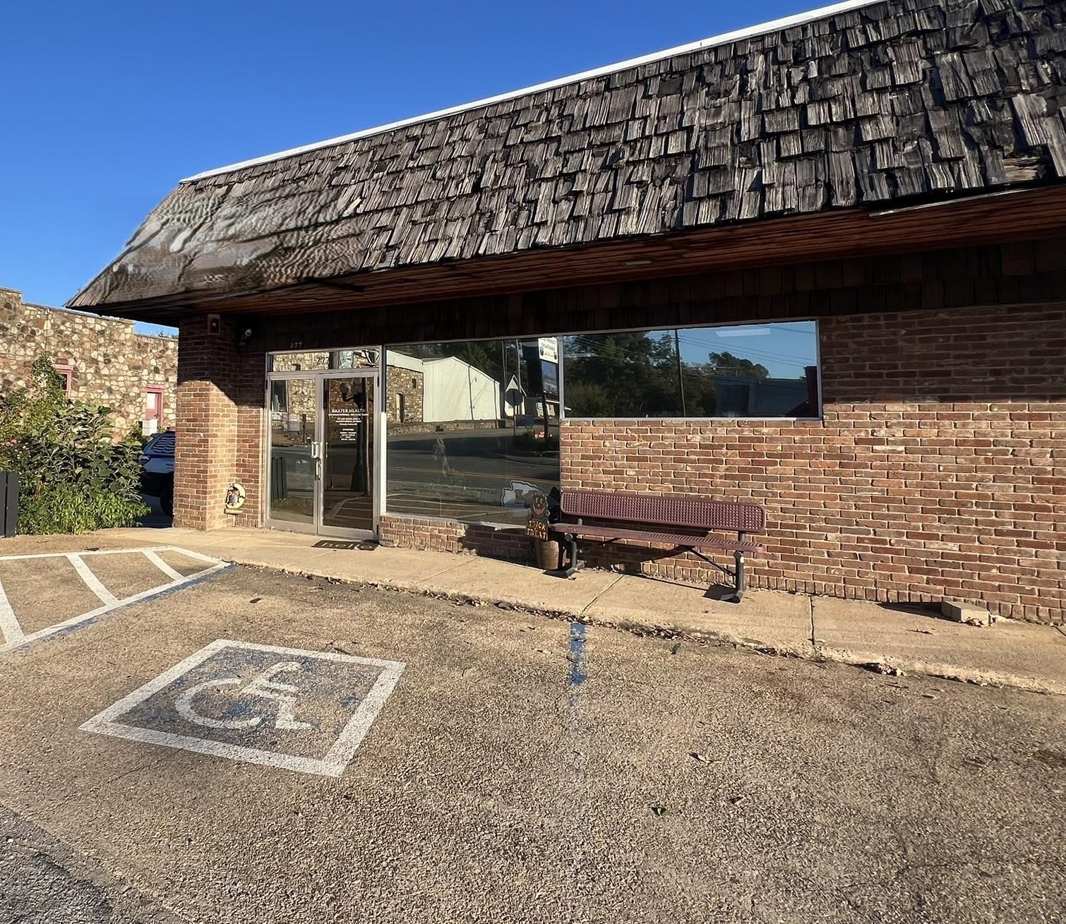 Photo 24 - Commercial / Industrial for sale – 227  Main Street Ste 2  Mammoth Spring, AR