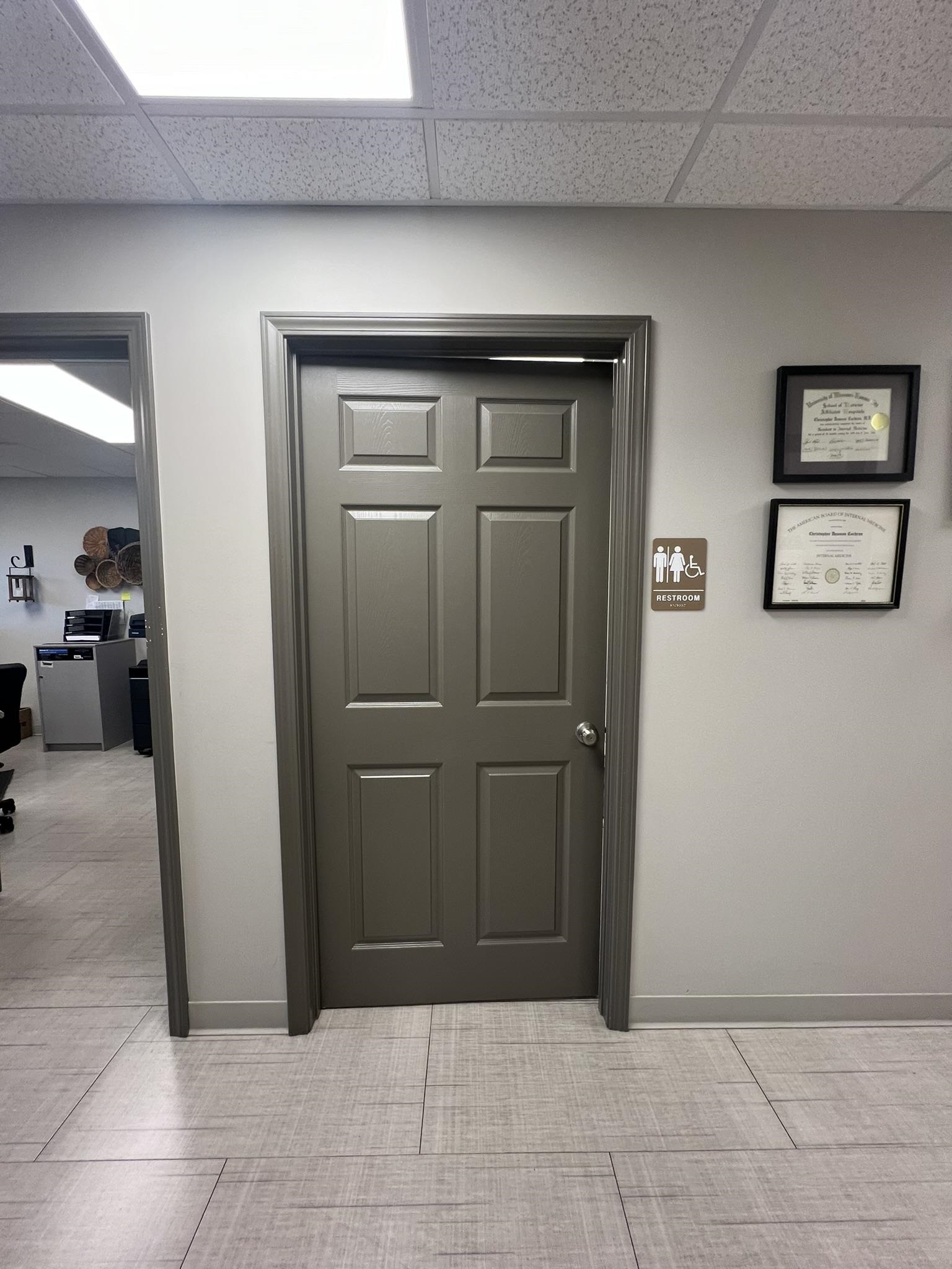 Photo 8 - Commercial / Industrial for sale – 227  Main Street Ste 2  Mammoth Spring, AR