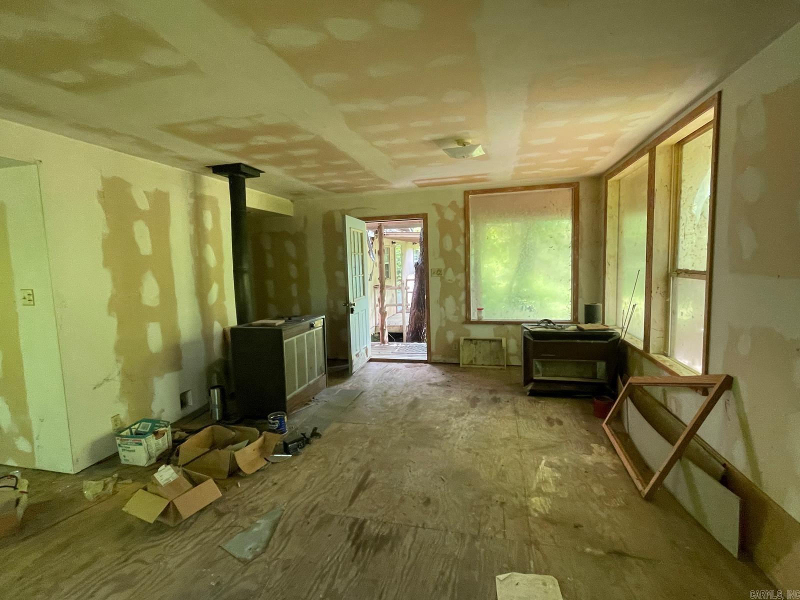 Photo 14 - Residential for sale – 881  Driftwood Drive   Pineville, AR