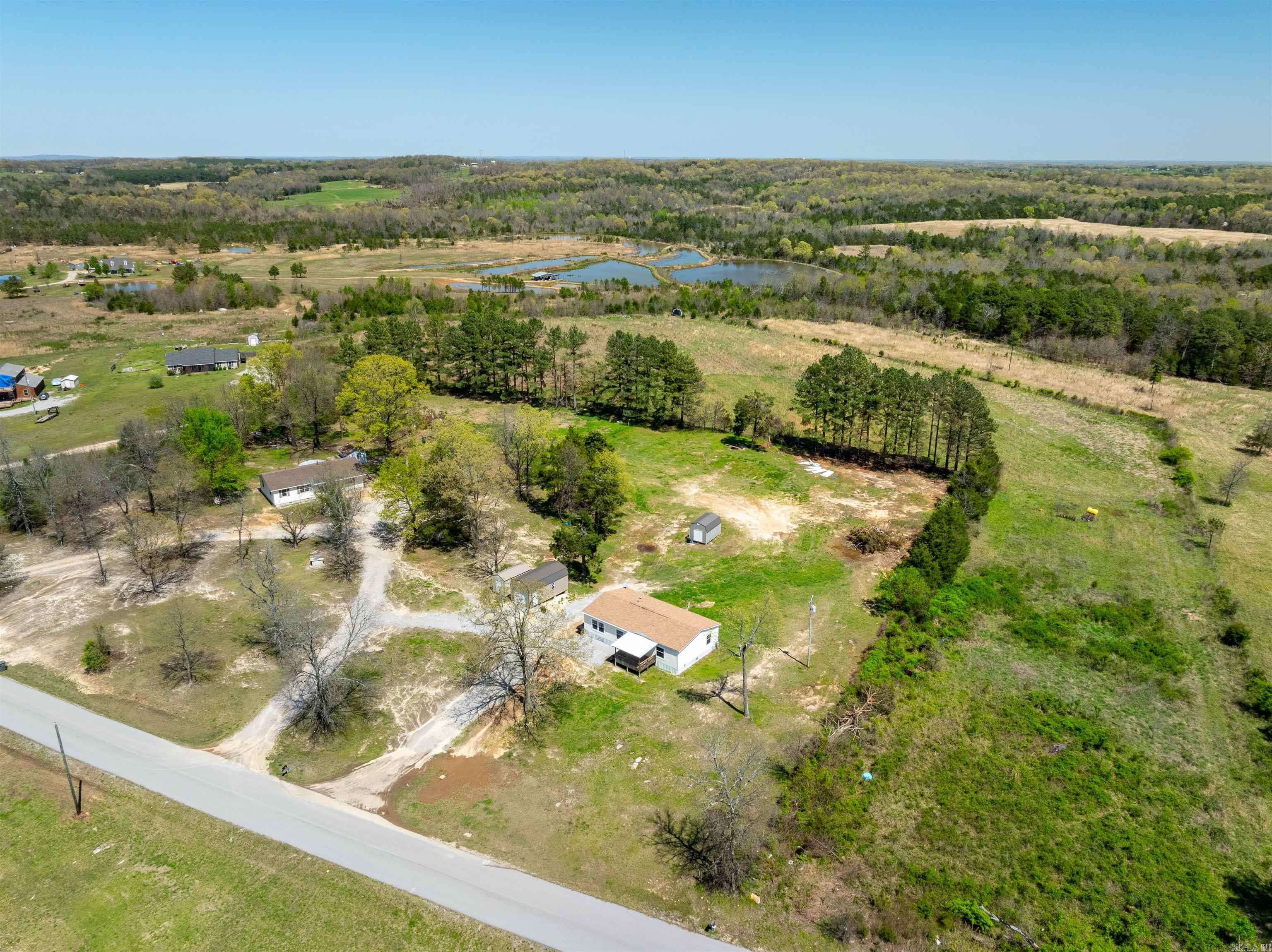 Photo 16 - Residential for sale – 536  Melon Dr   Cave City, AR