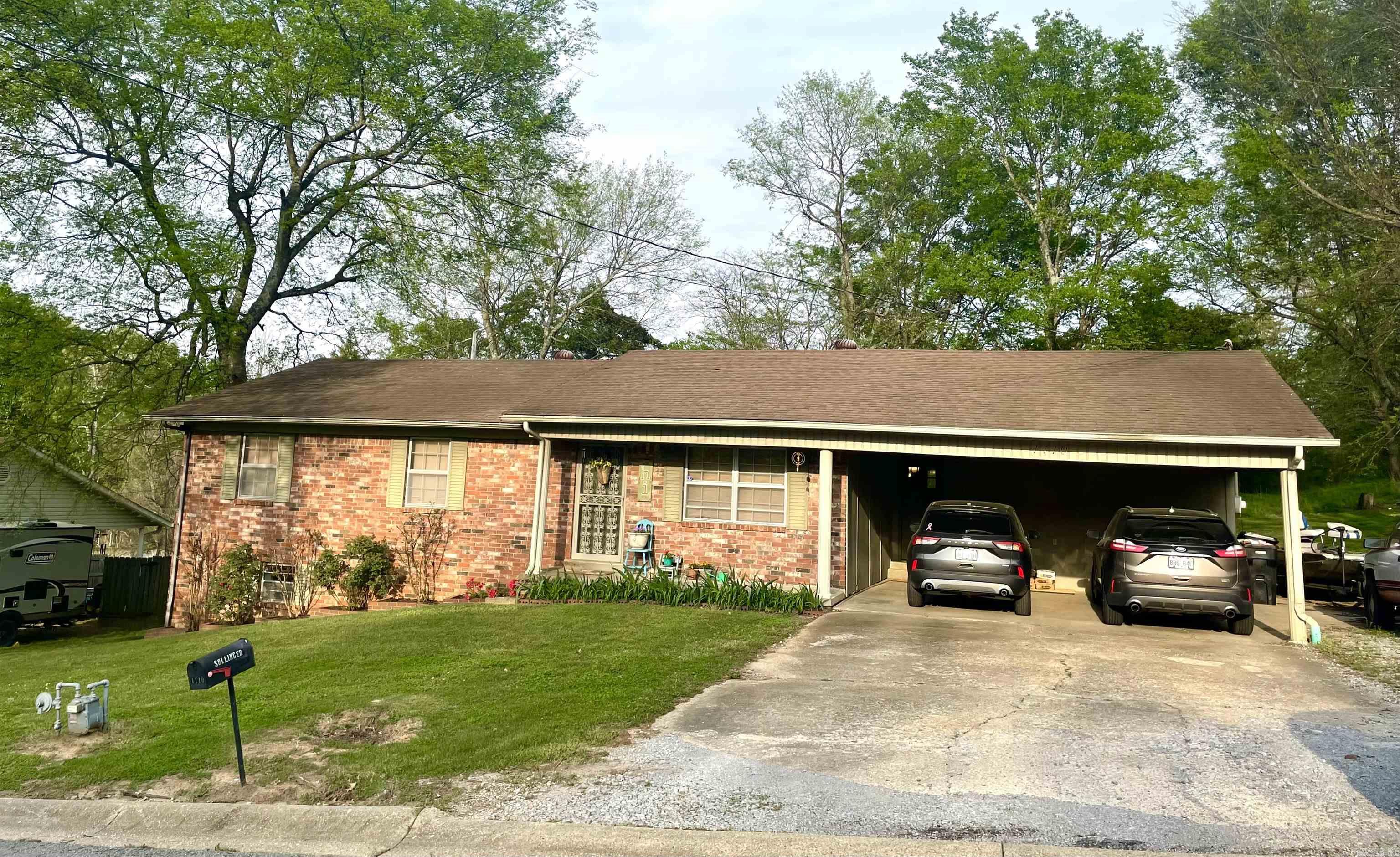 Listing 581008