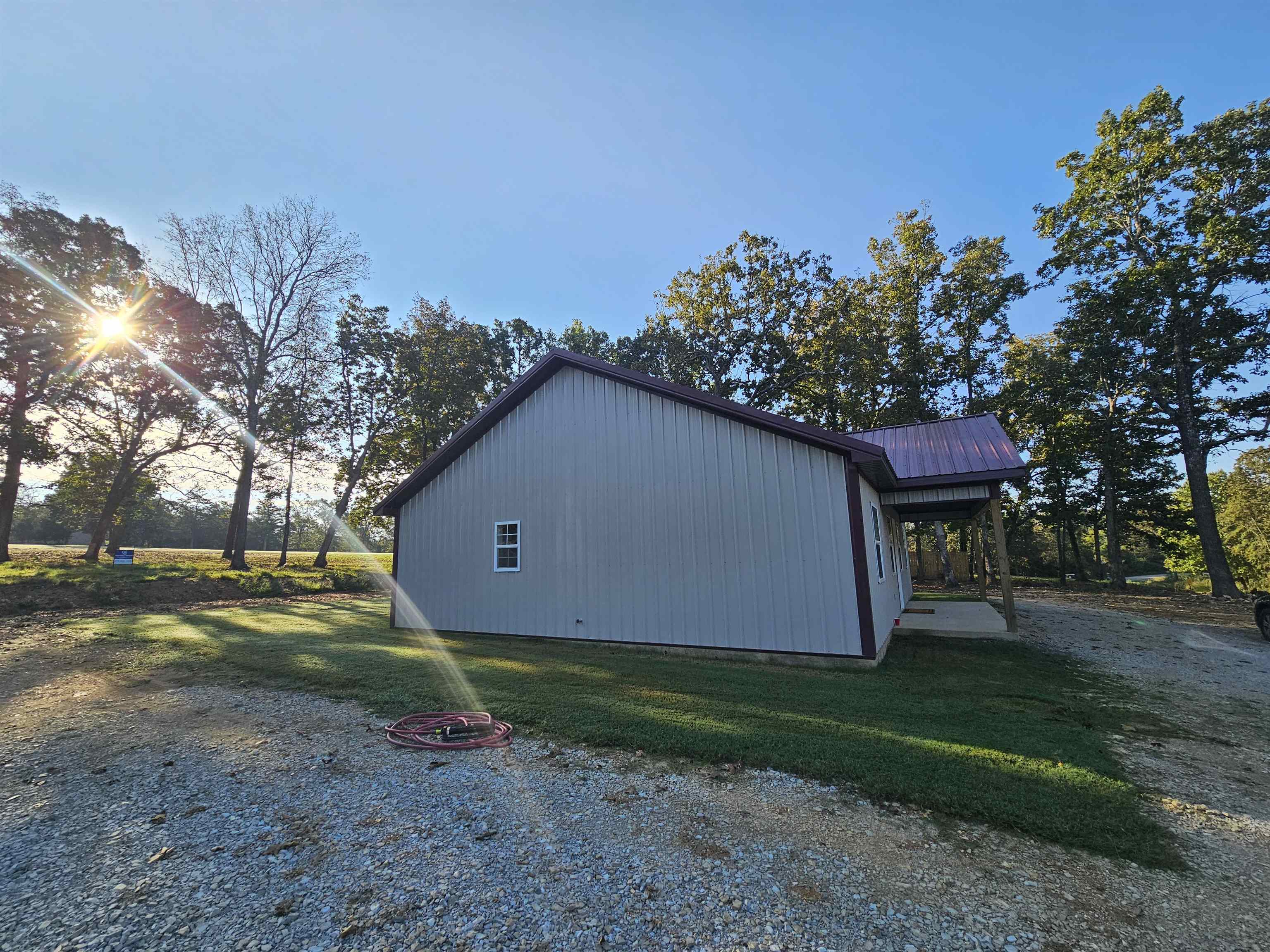 Photo 4 - Residential for sale – 327 W Green Valley   Horseshoe Bend, AR