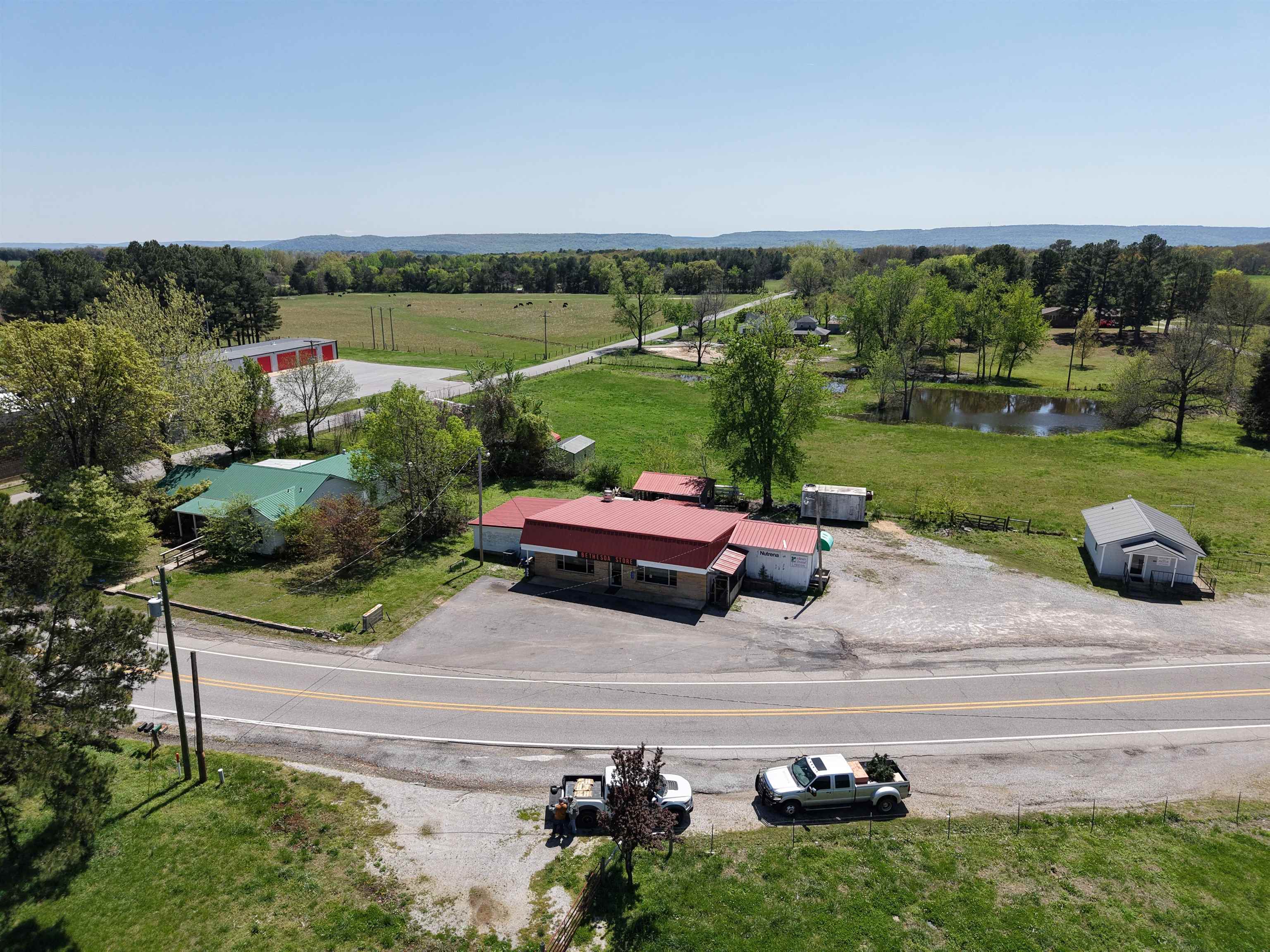 Commercial / Industrial for sale – 6435  Bethesda Lane   Batesville, AR