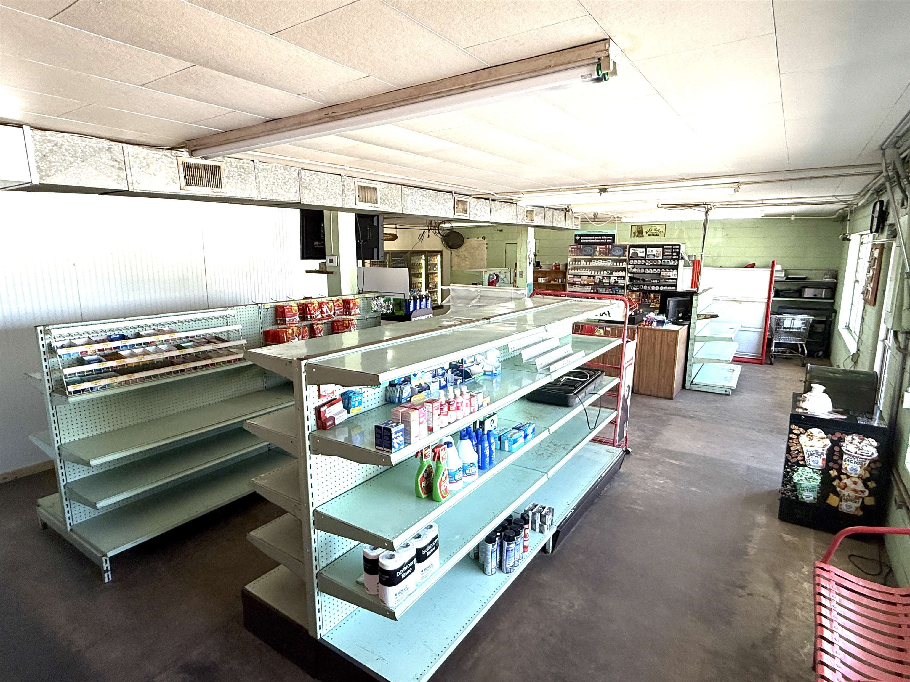 Photo 14 - Commercial / Industrial for sale – 6435  Bethesda Lane   Batesville, AR