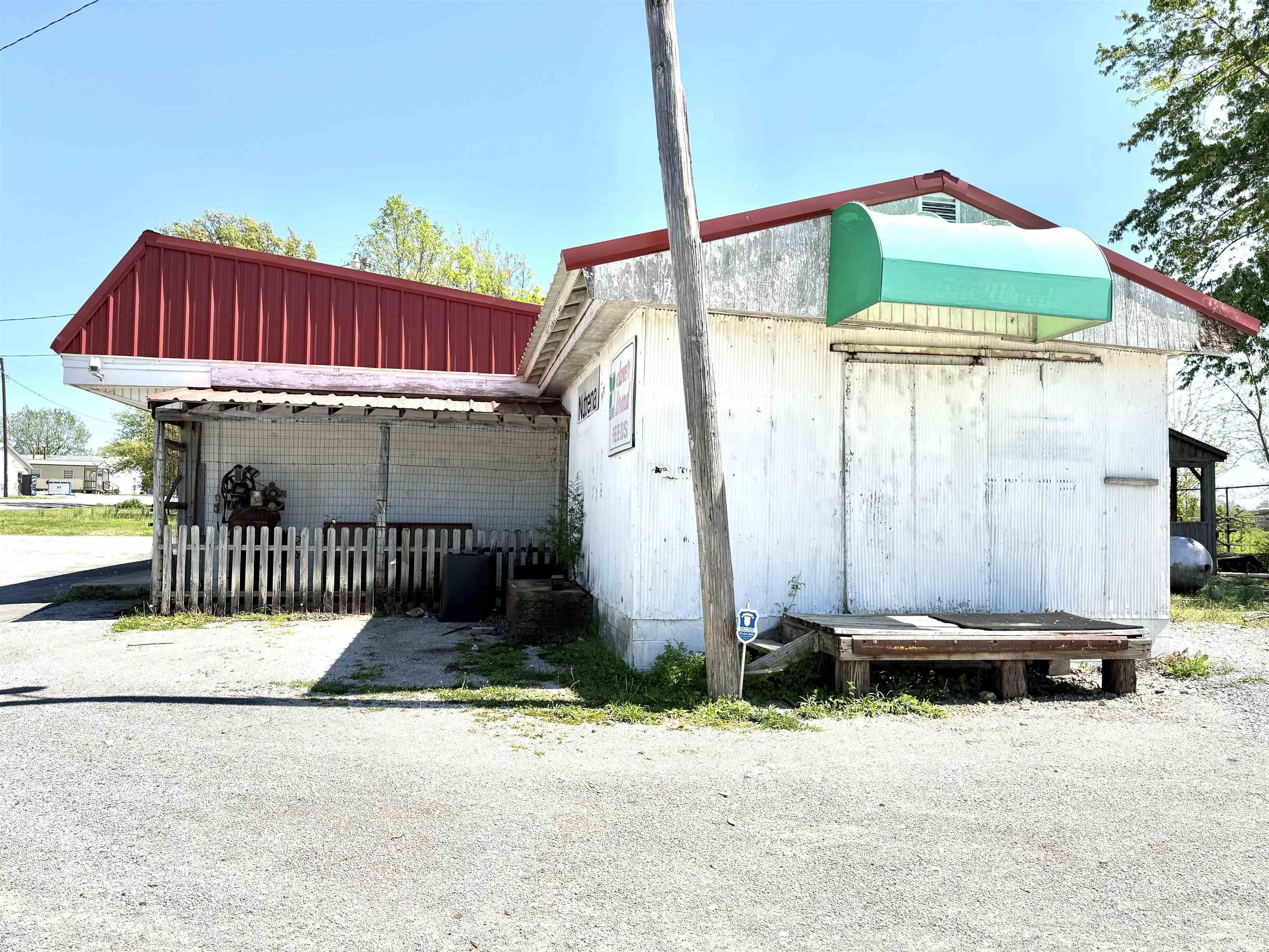 Photo 25 - Commercial / Industrial for sale – 6435  Bethesda Lane   Batesville, AR