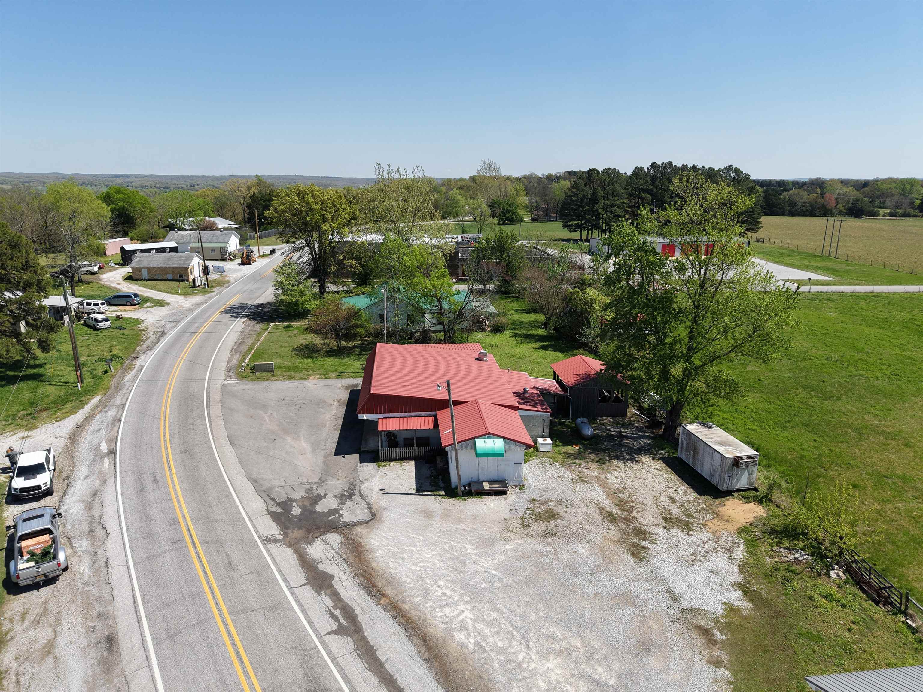 Photo 4 - Commercial / Industrial for sale – 6435  Bethesda Lane   Batesville, AR