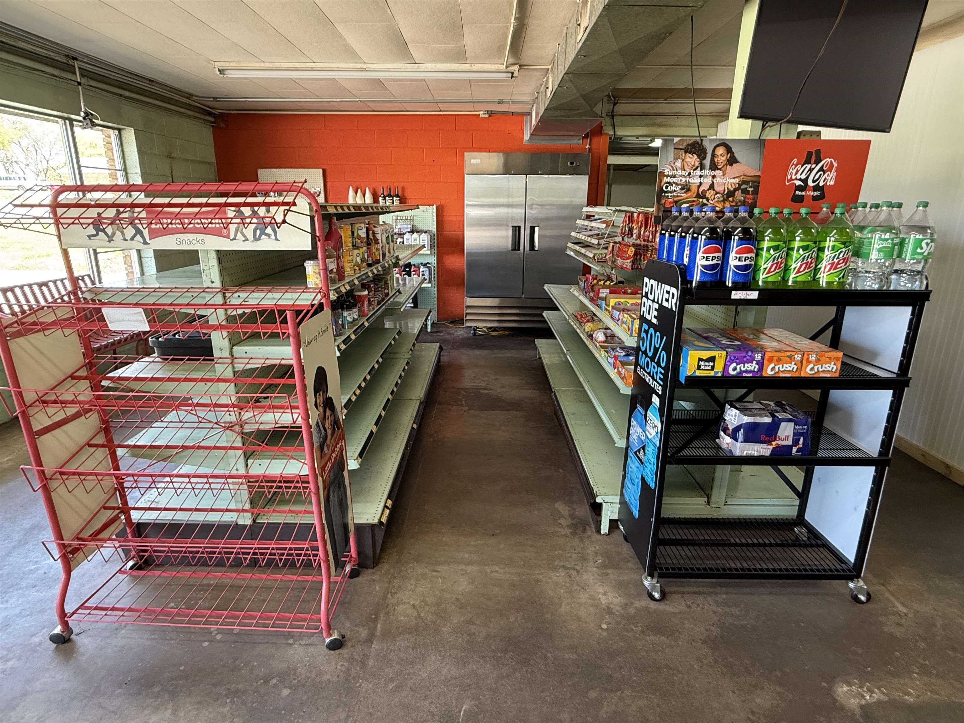 Photo 10 - Commercial / Industrial for sale – 6435  Bethesda Lane   Batesville, AR