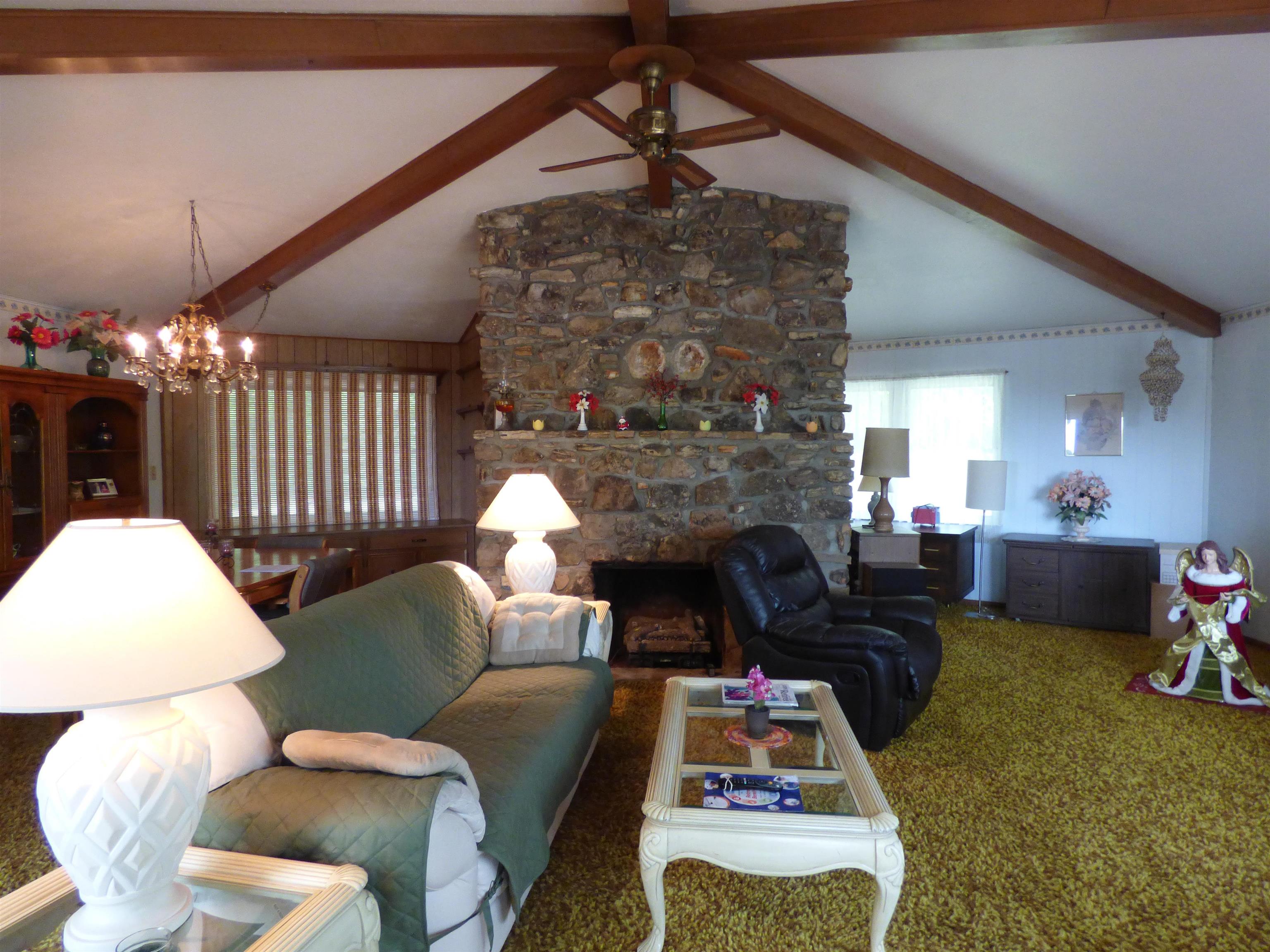 Photo 4 - Residential for sale – 8  Aqua   Cherokee Village, AR