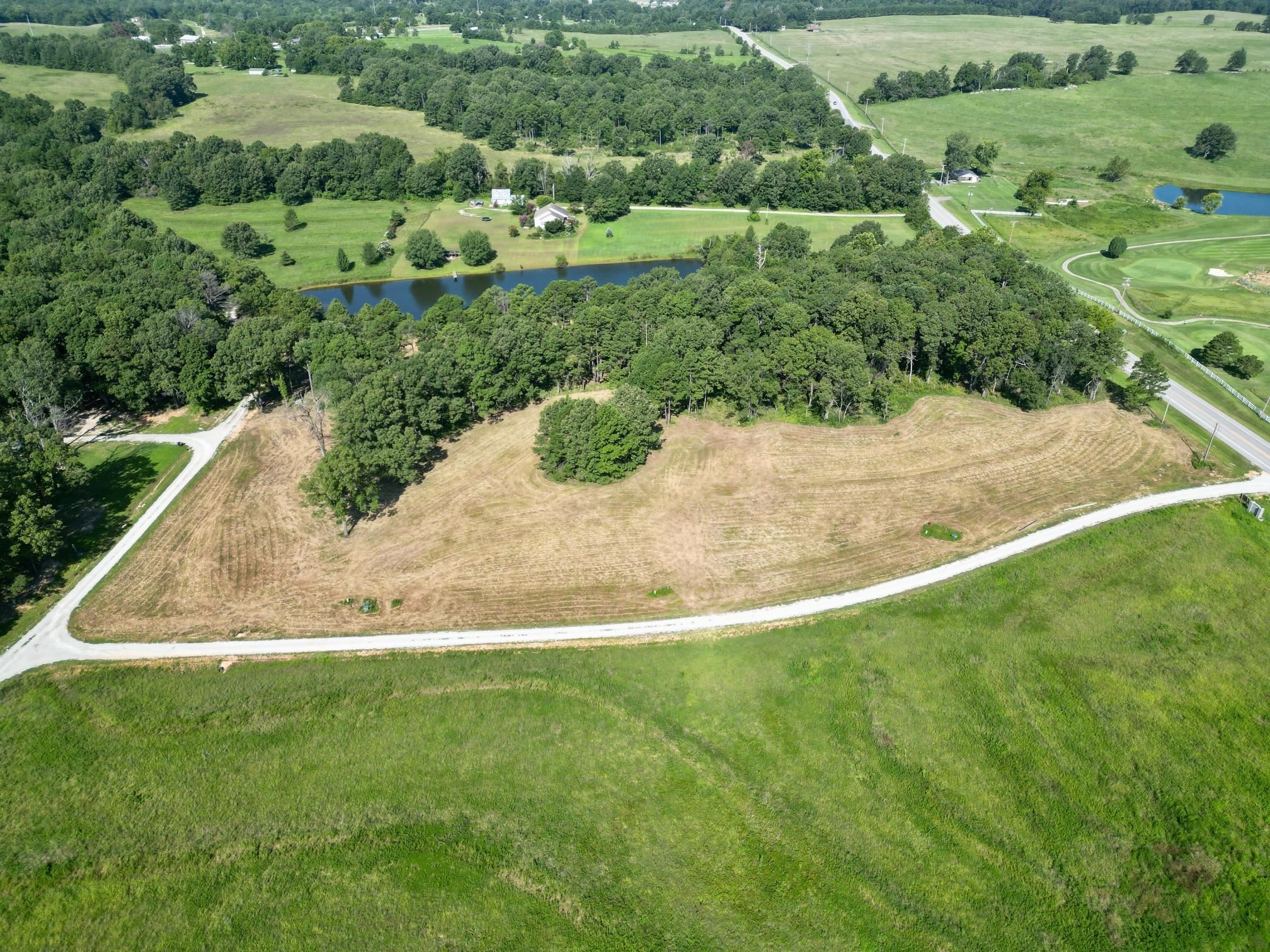 Photo 2 - Vacant Land for sale – 11  Pin Hi Drive   Melbourne, AR