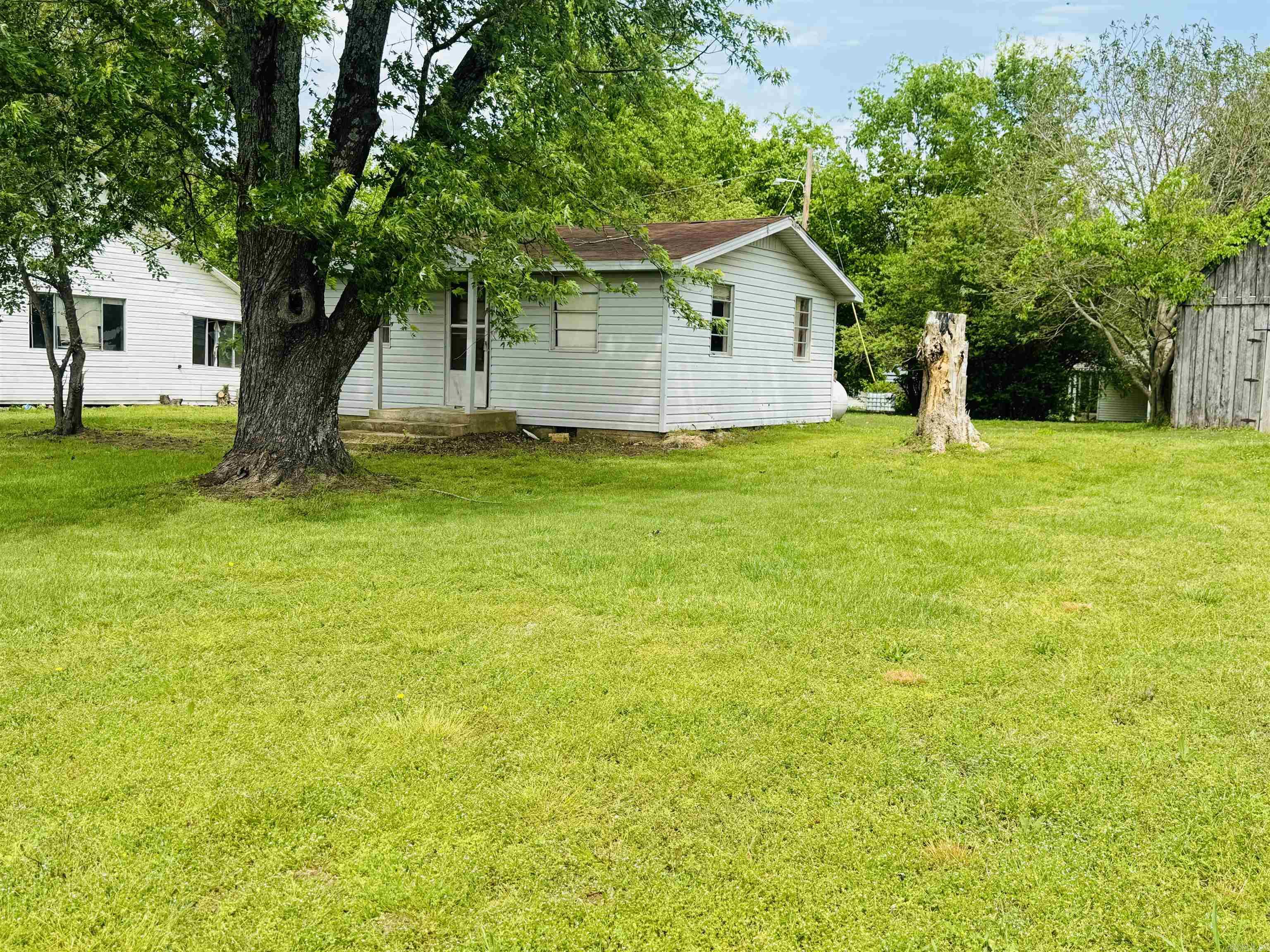 Residential for sale – 26 E Earl   Oxford, AR