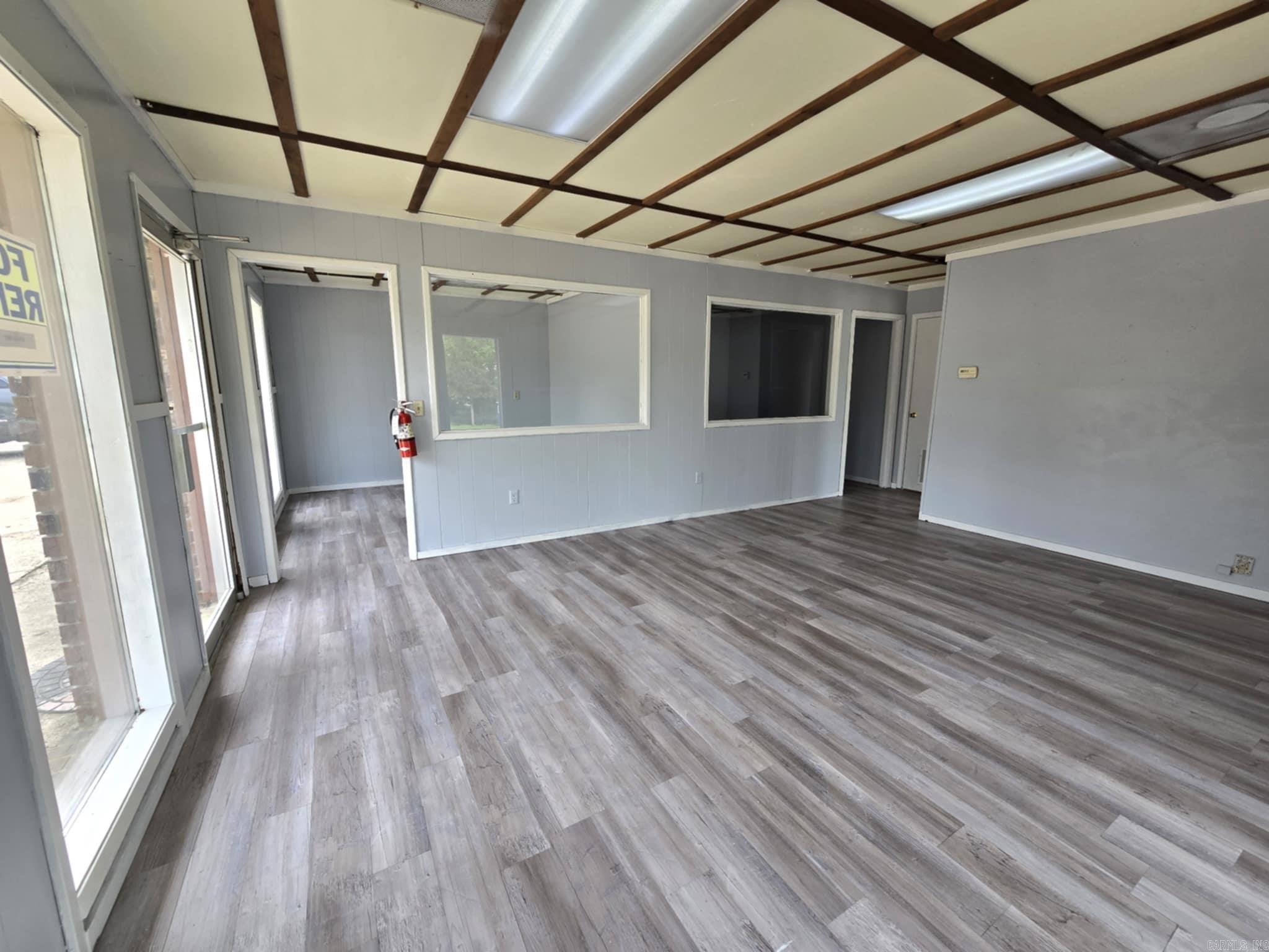 Photo 16 - Commercial / Industrial for sale – 20,22,24  Garden   Calico Rock, AR