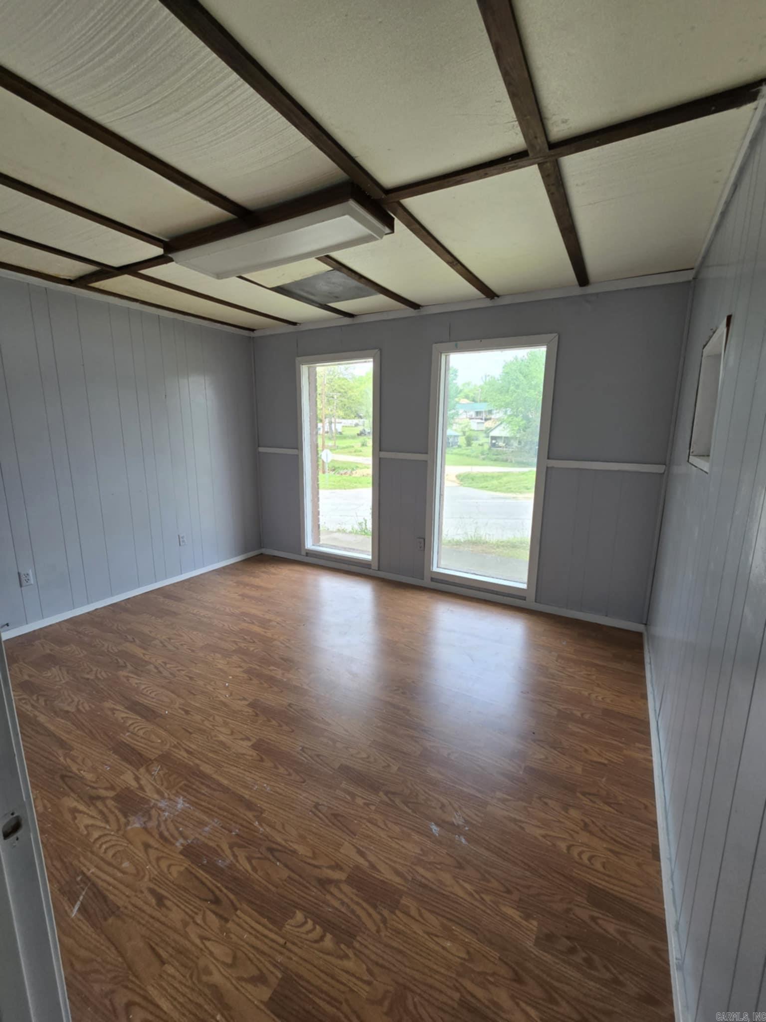 Photo 18 - Commercial / Industrial for sale – 20,22,24  Garden   Calico Rock, AR