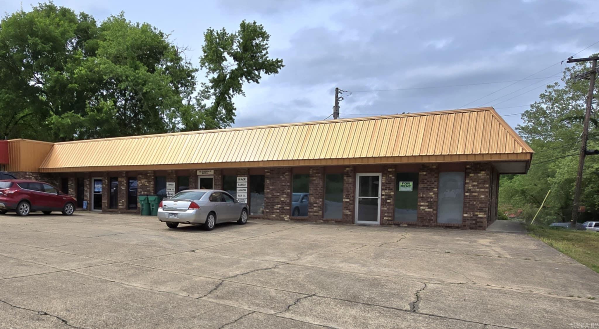 Photo 9 - Commercial / Industrial for sale – 20,22,24  Garden   Calico Rock, AR