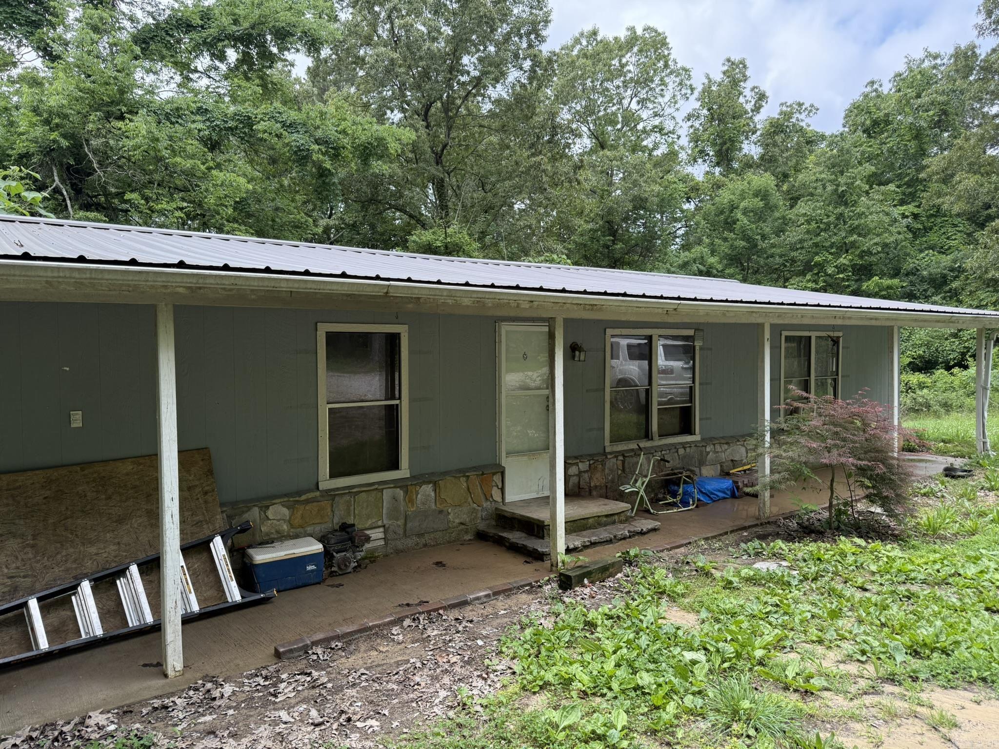 Photo 2 - Residential for sale – 68  Davis Drive   Melbourne, AR
