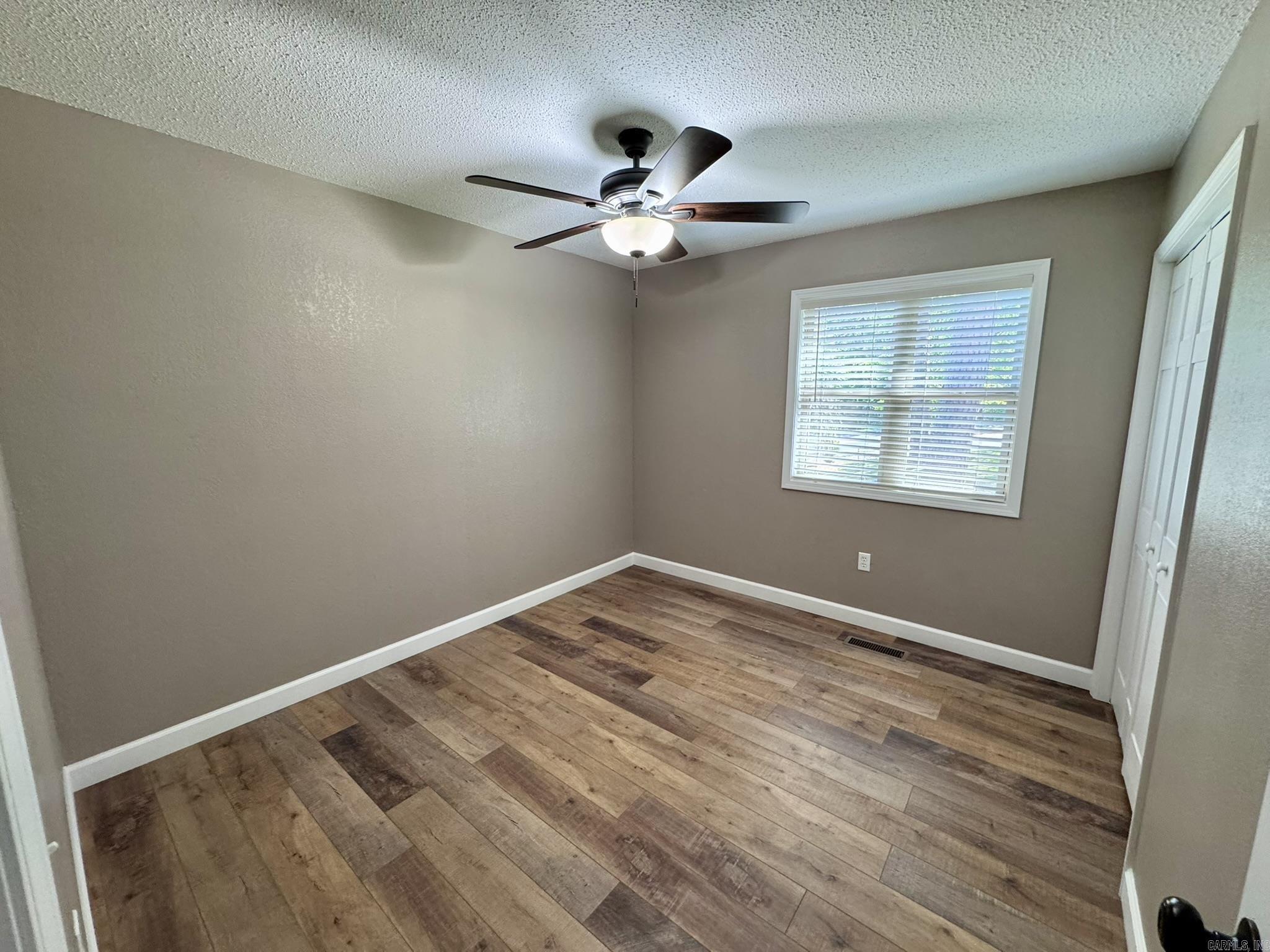 Photo 17 - Residential for sale – 2174  N Main Street   Melbourne, AR