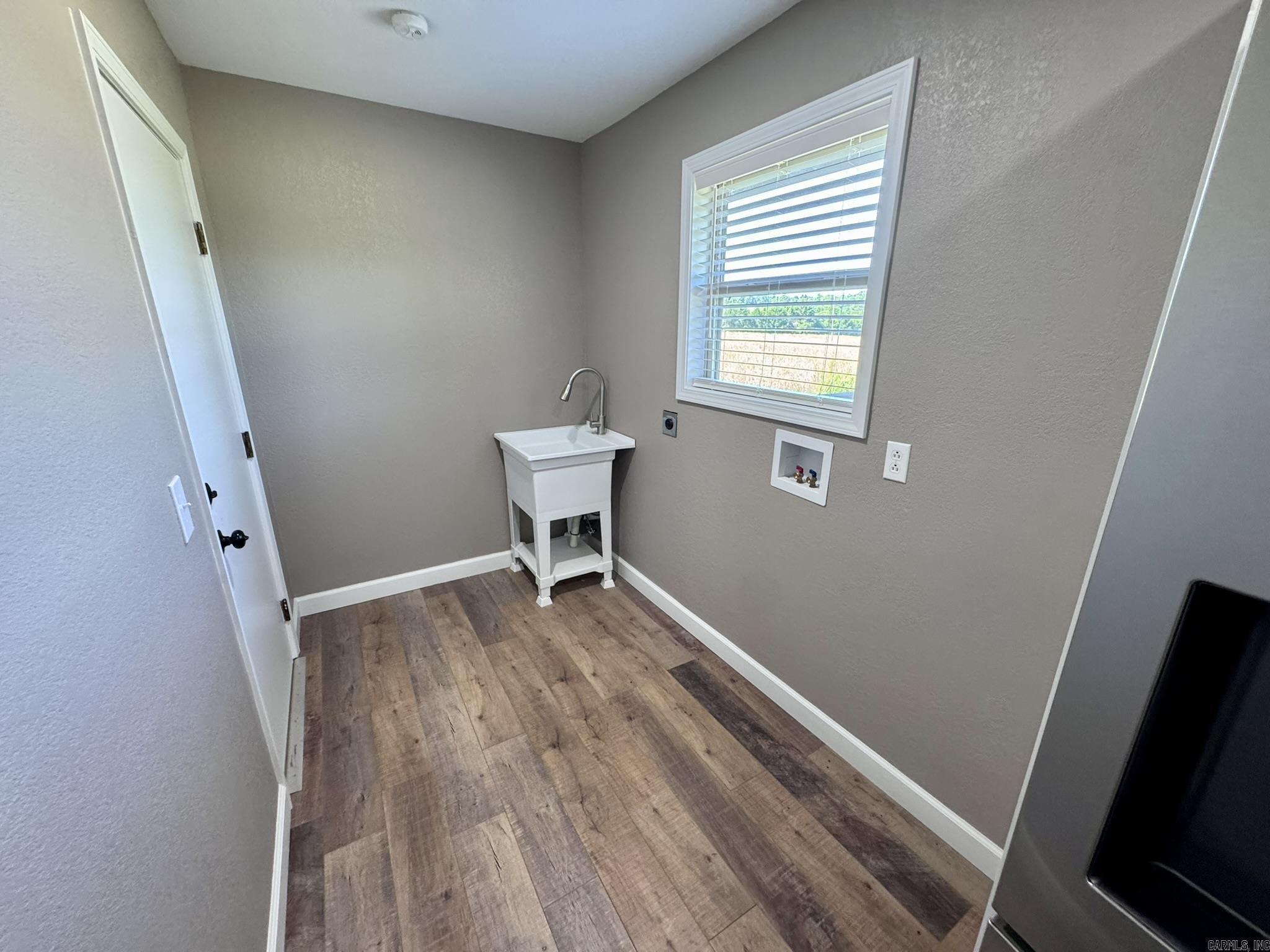 Photo 21 - Residential for sale – 2174  N Main Street   Melbourne, AR