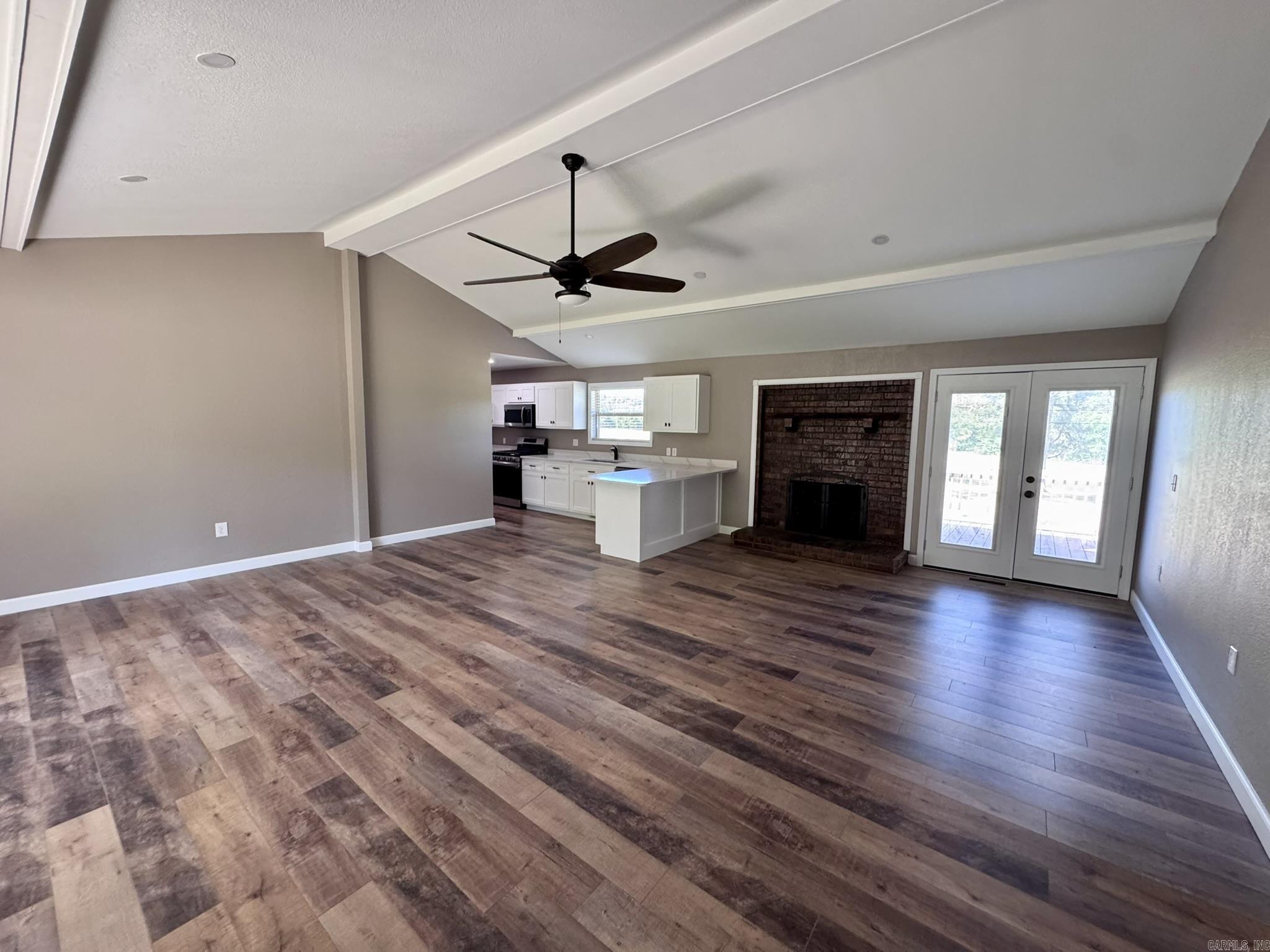 Photo 9 - Residential for sale – 2174  N Main Street   Melbourne, AR