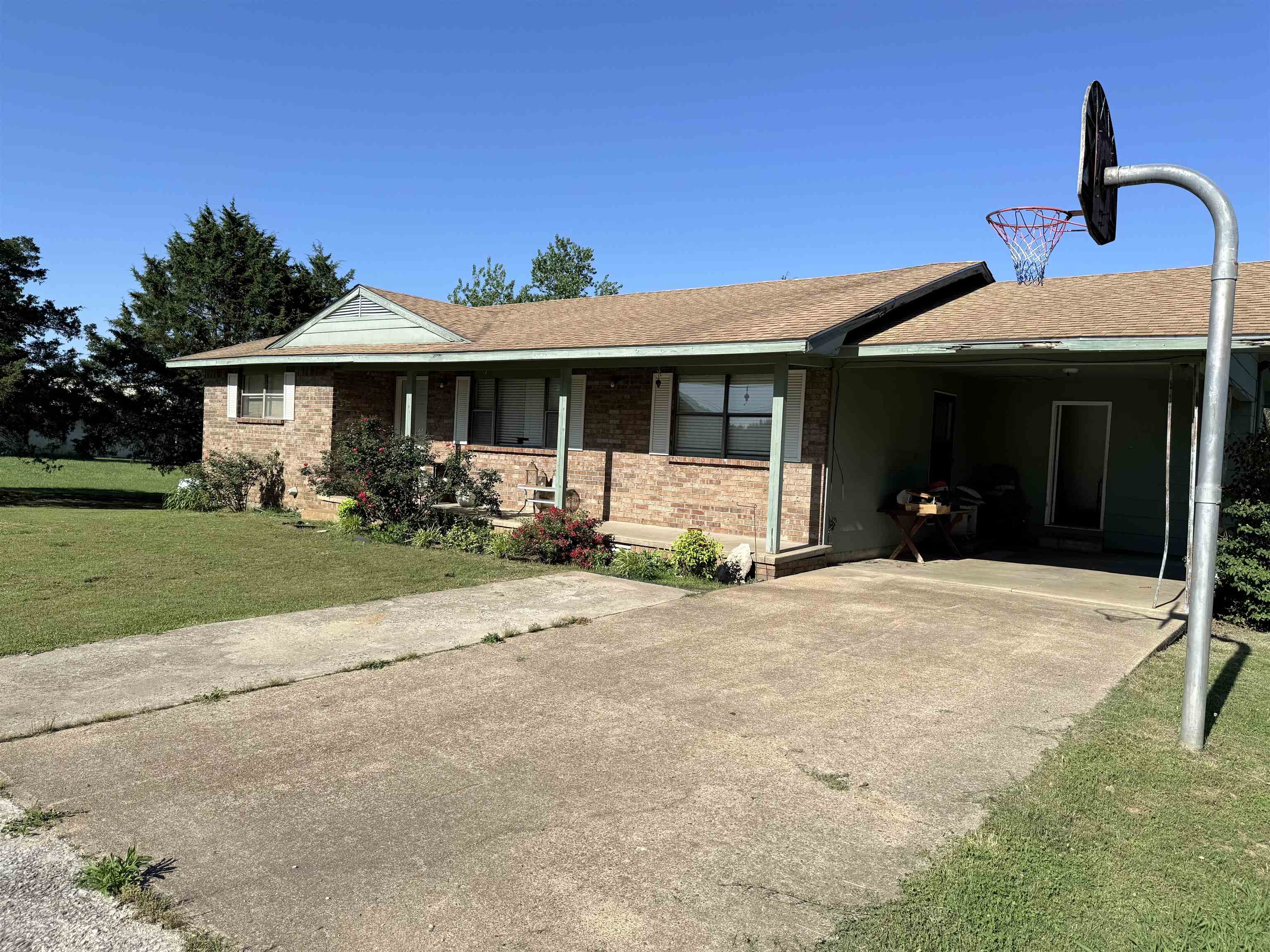 Photo 2 - Residential for sale – 147  Winfree Lane   Melbourne, AR
