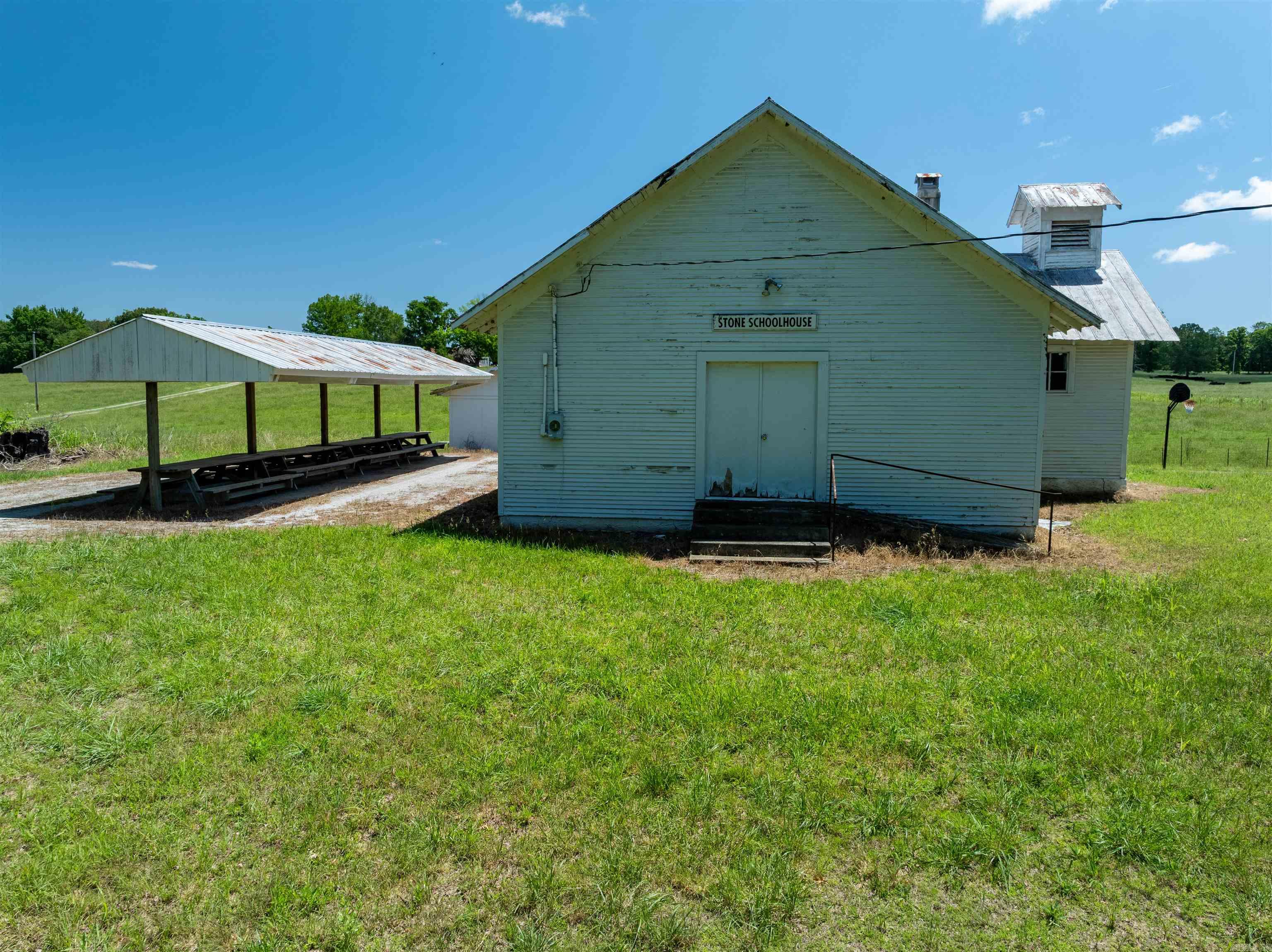 Commercial / Industrial for sale – 5  Summerset   Cord, AR