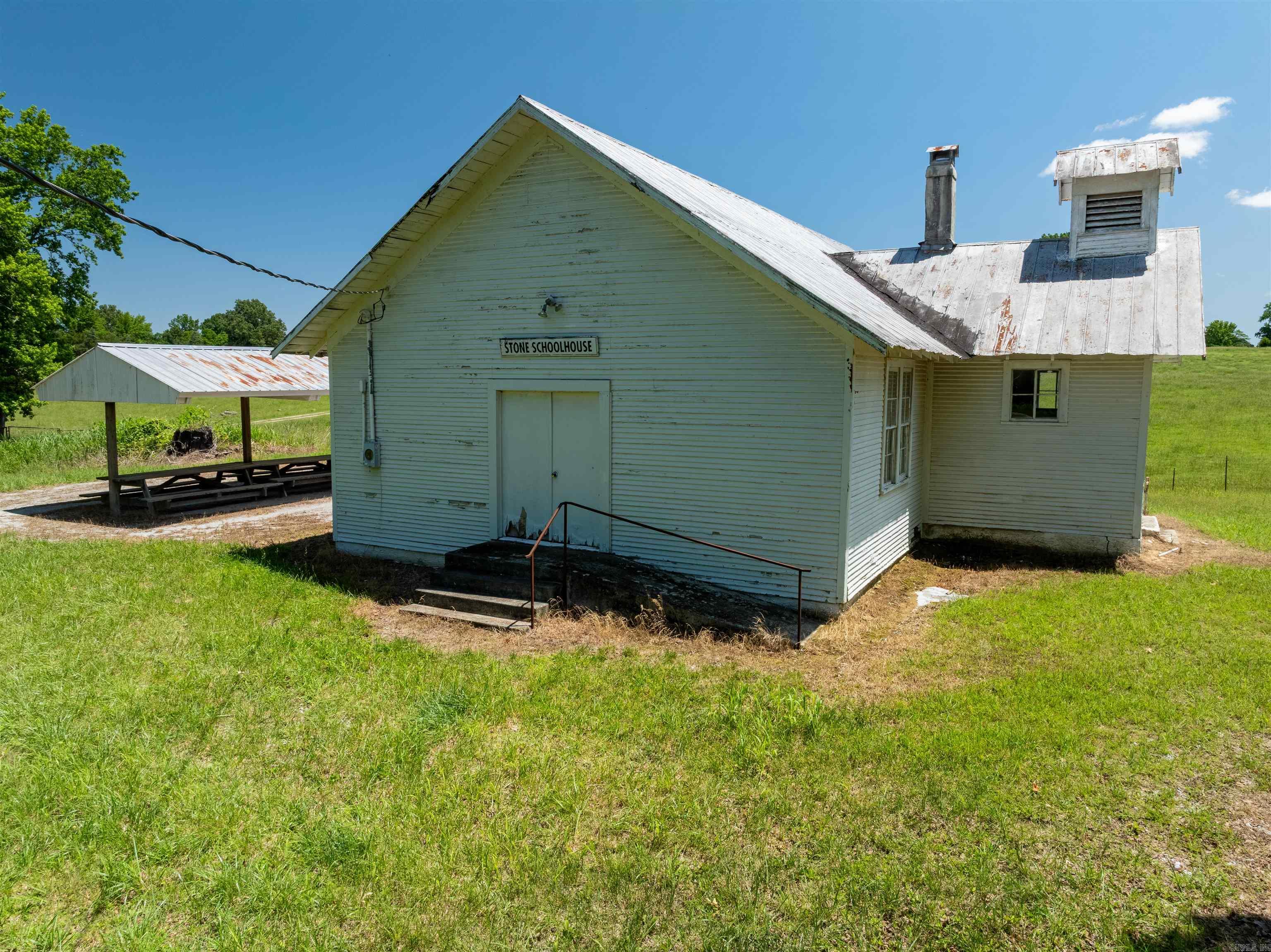 Photo 16 - Commercial / Industrial for sale – 5  Summerset   Cord, AR