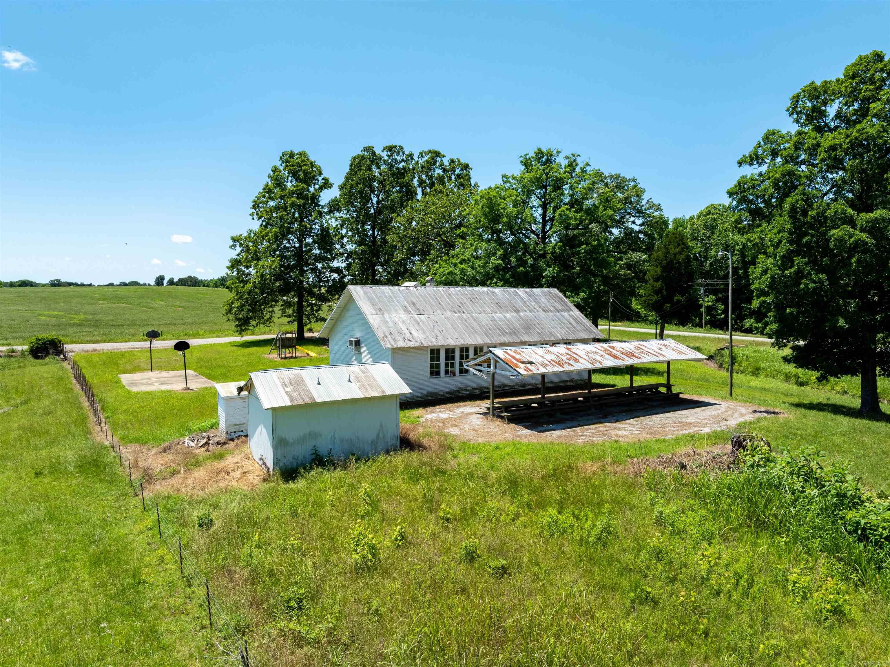 Photo 6 - Commercial / Industrial for sale – 5  Summerset   Cord, AR