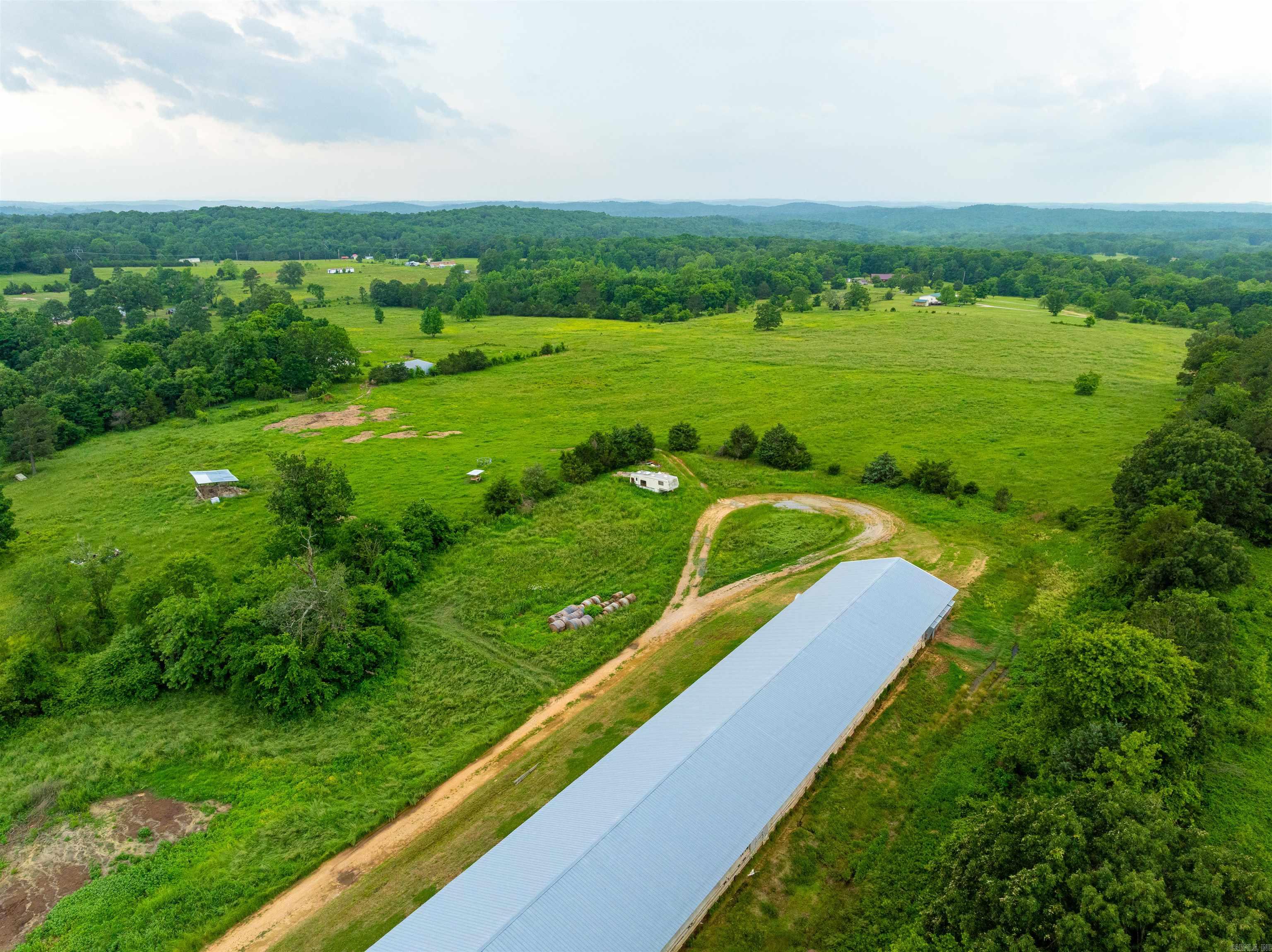 Photo 9 - Commercial / Industrial for sale – 2003  Cold Creek Lane   Cave City, AR