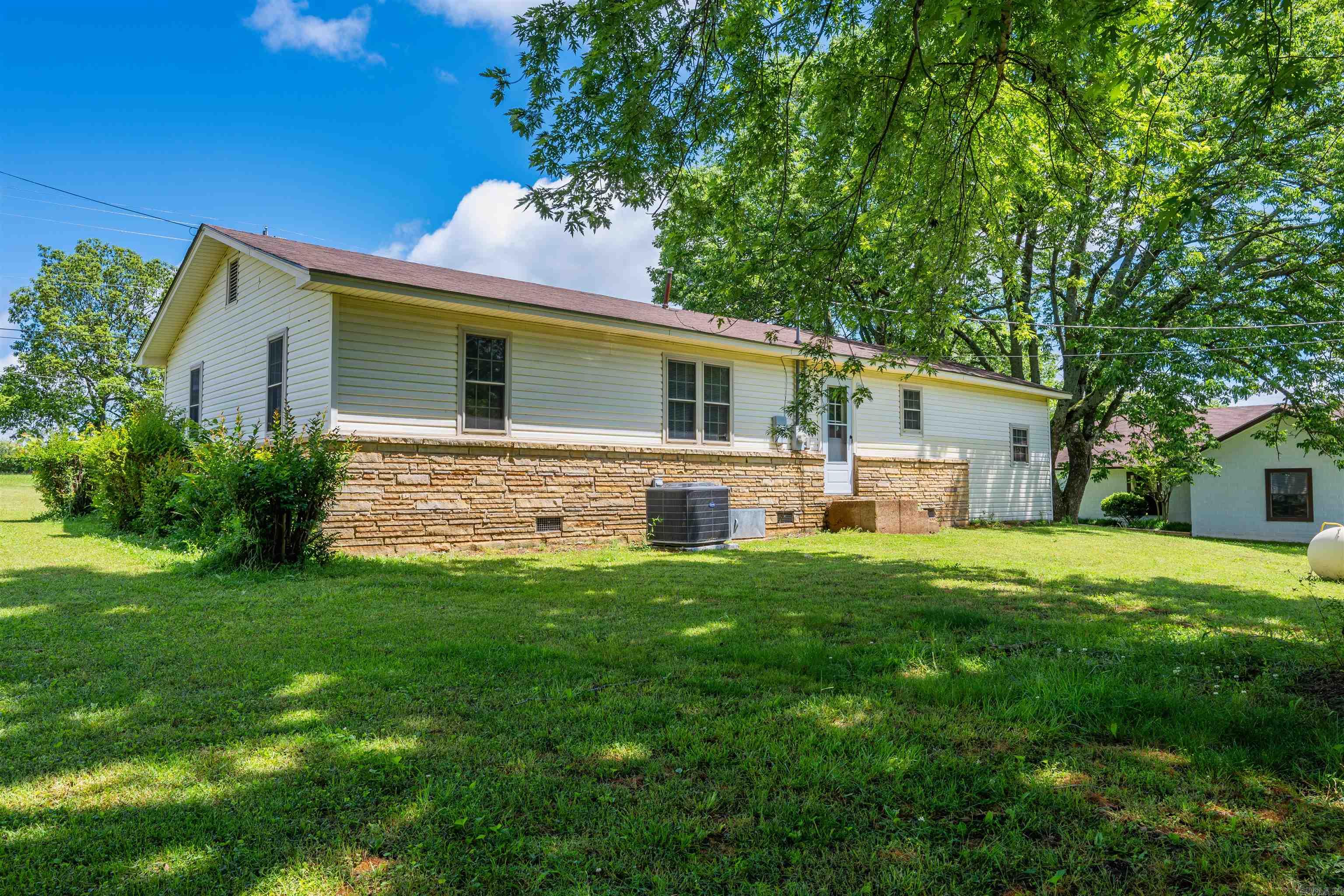 Photo 4 - Residential for sale – 89  Wish St.   Pleasant Plains, AR