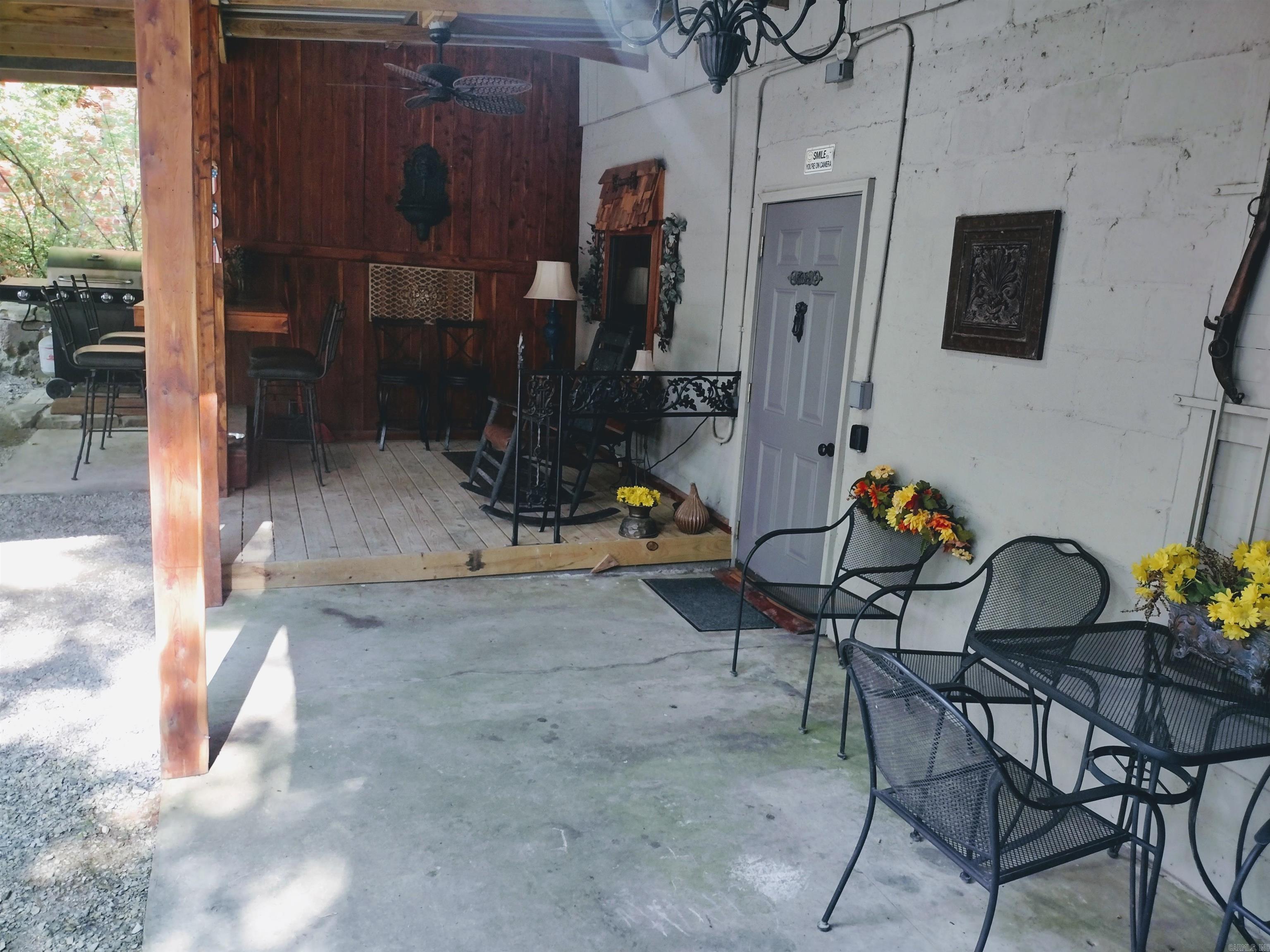 Photo 4 - Commercial / Industrial for sale – 131  Walnut ST   Calico Rock, AR