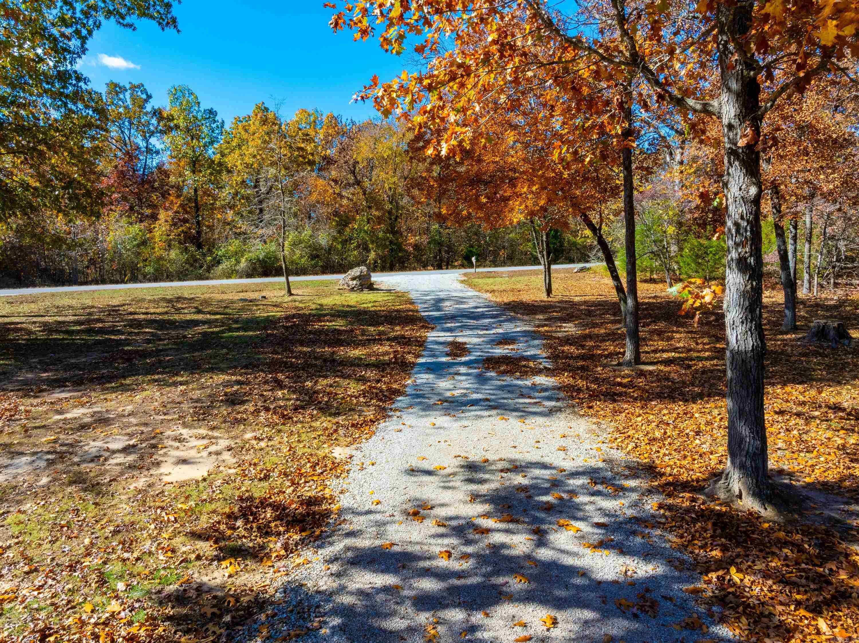 Photo 4 - Residential for sale – 505 E Tri Lakes   Horseshoe Bend, AR