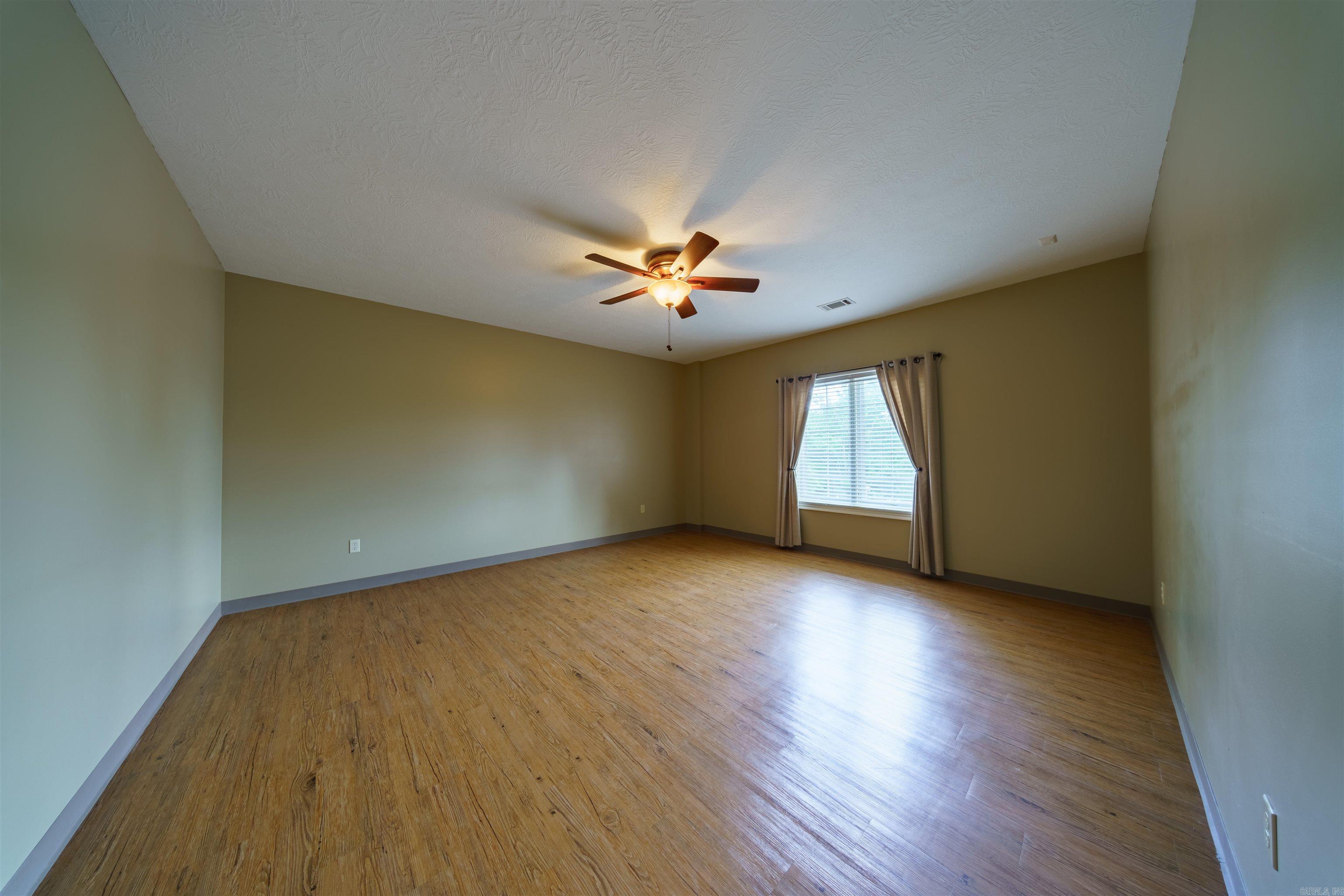 Photo 34 - Residential for sale – 505 E Tri Lakes   Horseshoe Bend, AR