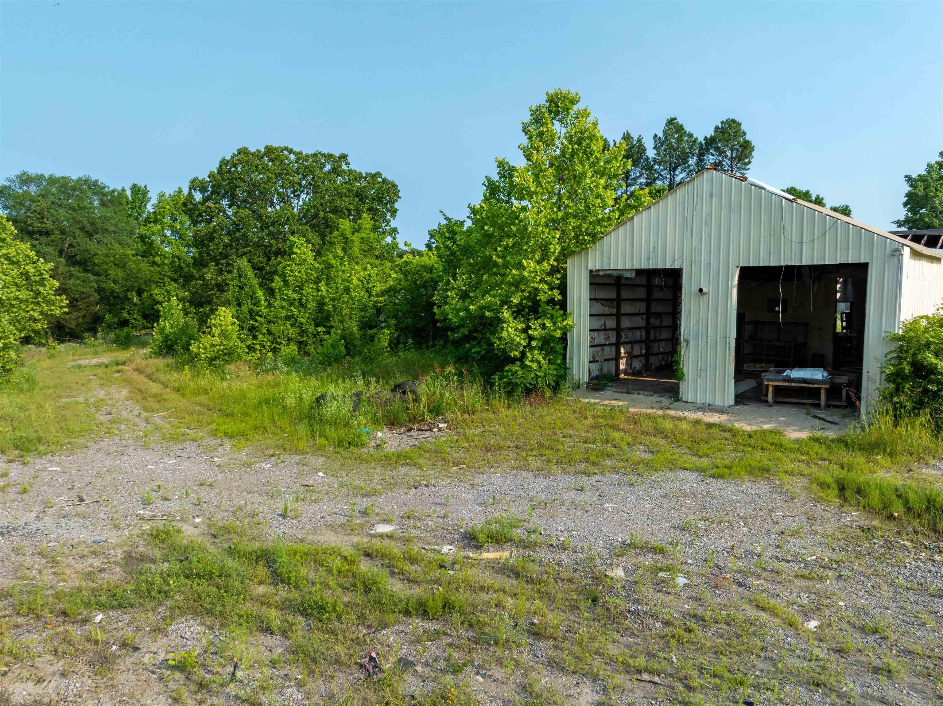 Photo 4 - Vacant Land for sale – 2560  Batesville   Southside, AR