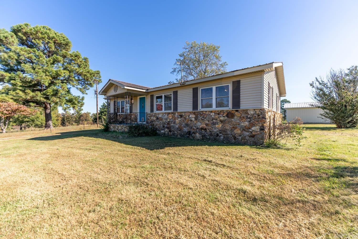 Photo 2 - Residential for sale – 567  New Hope Road   Hardy, AR