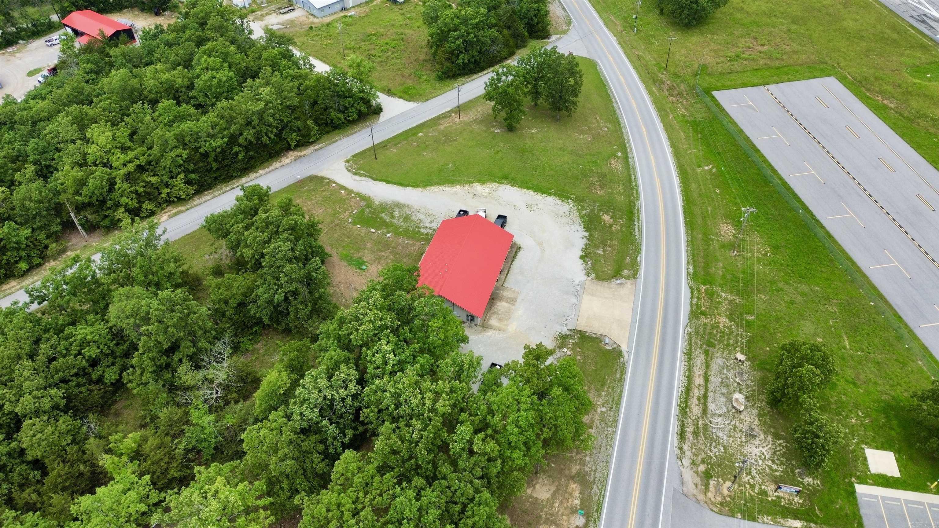 Photo 19 - Commercial / Industrial for sale – 700 S 4th Street   Horseshoe Bend, AR