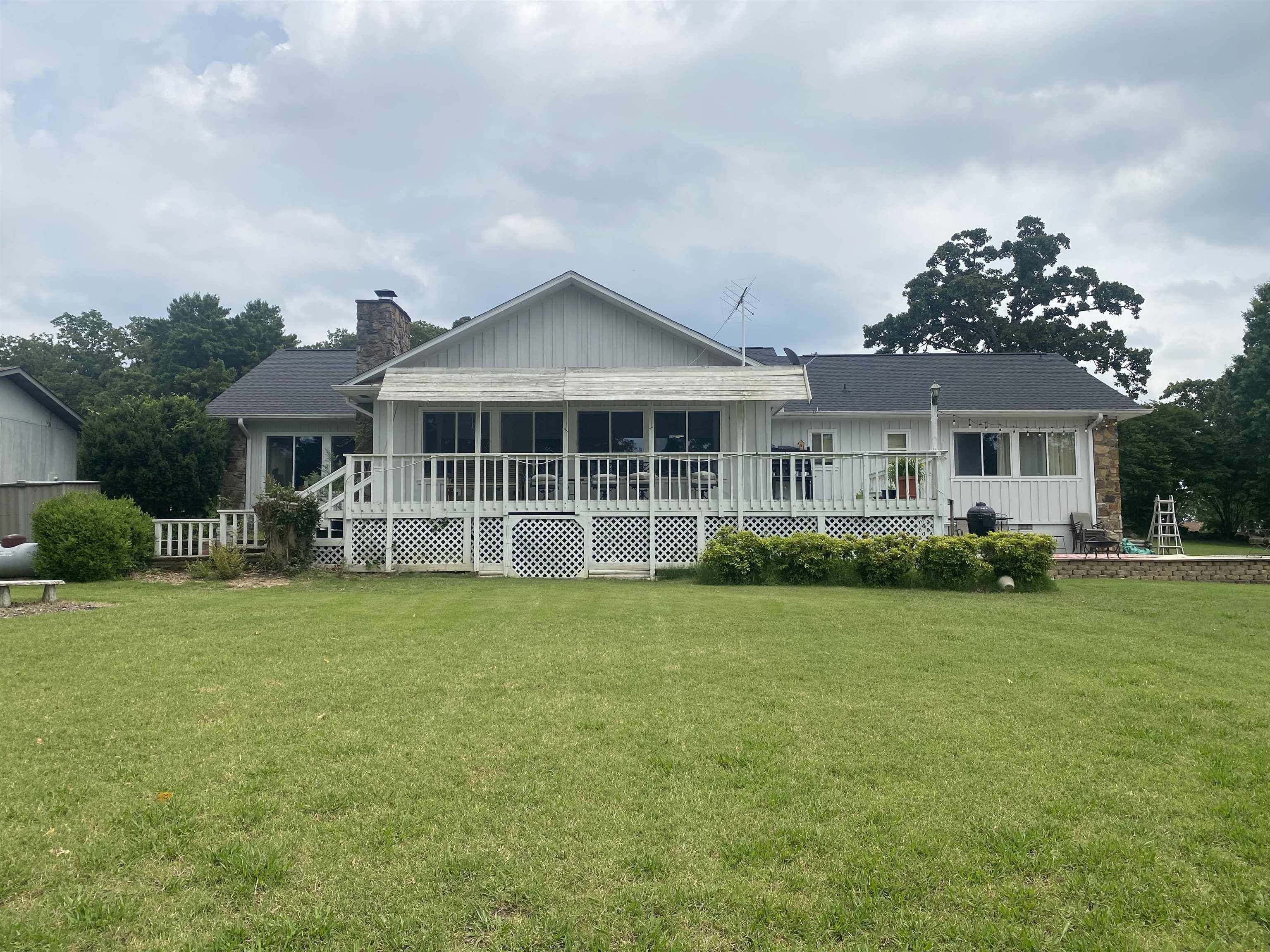 Photo 3 - Residential for sale – 1803  Fairwater Circle   Horseshoe Bend, AR