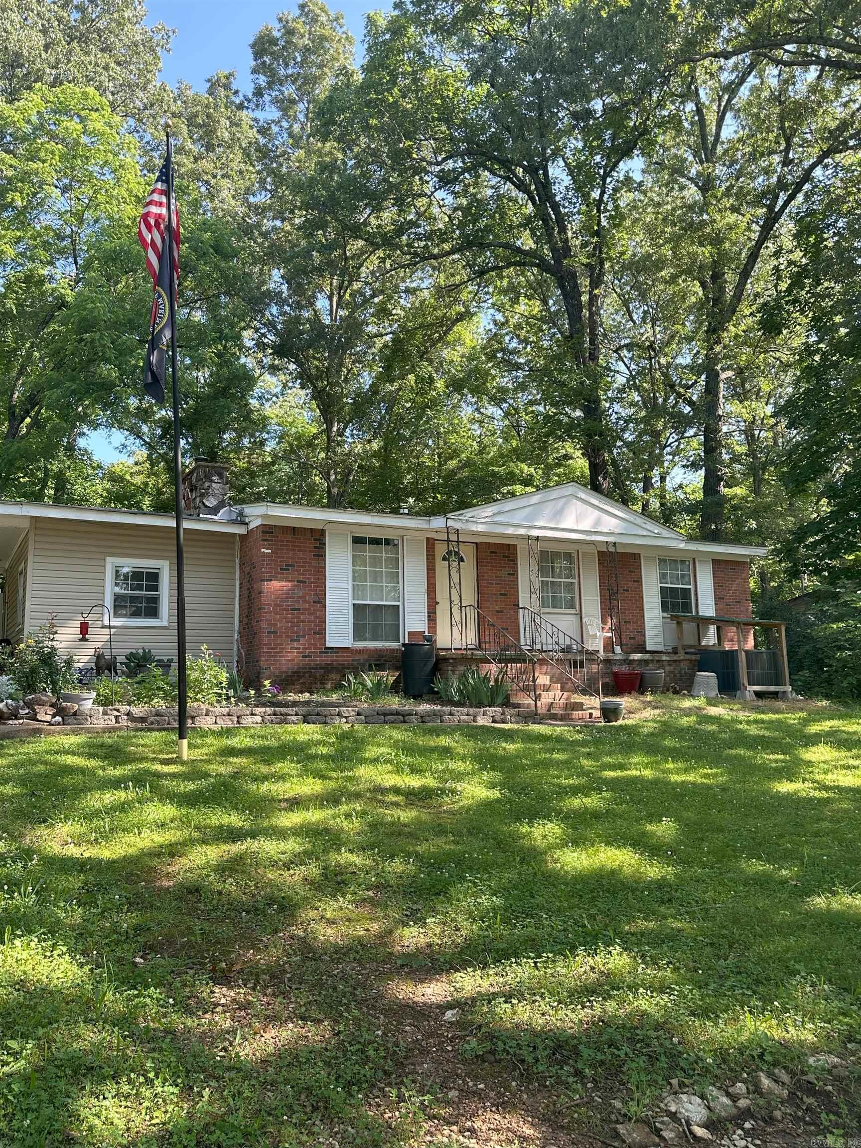 Residential for sale – 11 S Ontario   Cherokee Village, AR