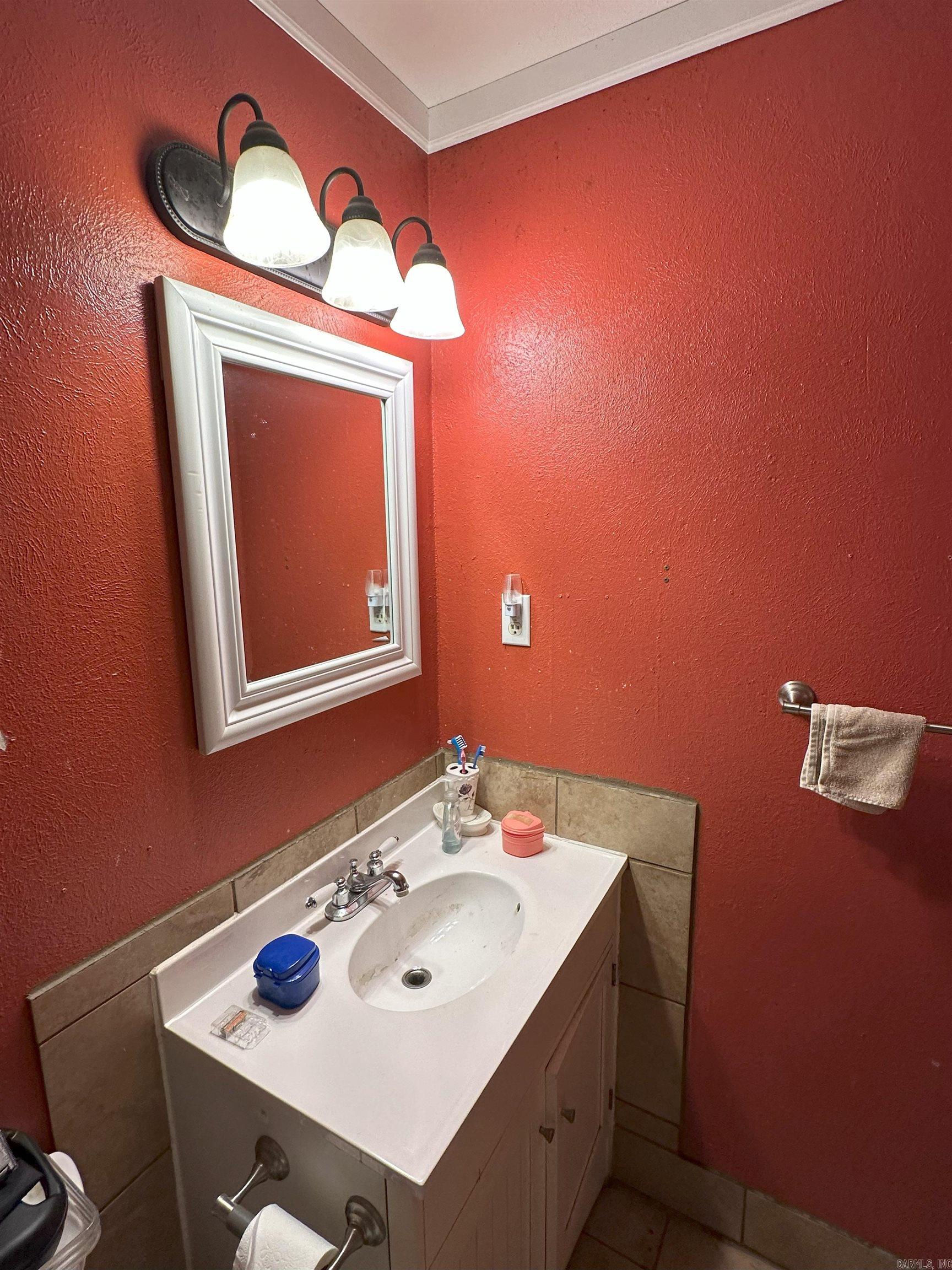 Photo 12 - Residential for sale – 11 S Ontario   Cherokee Village, AR