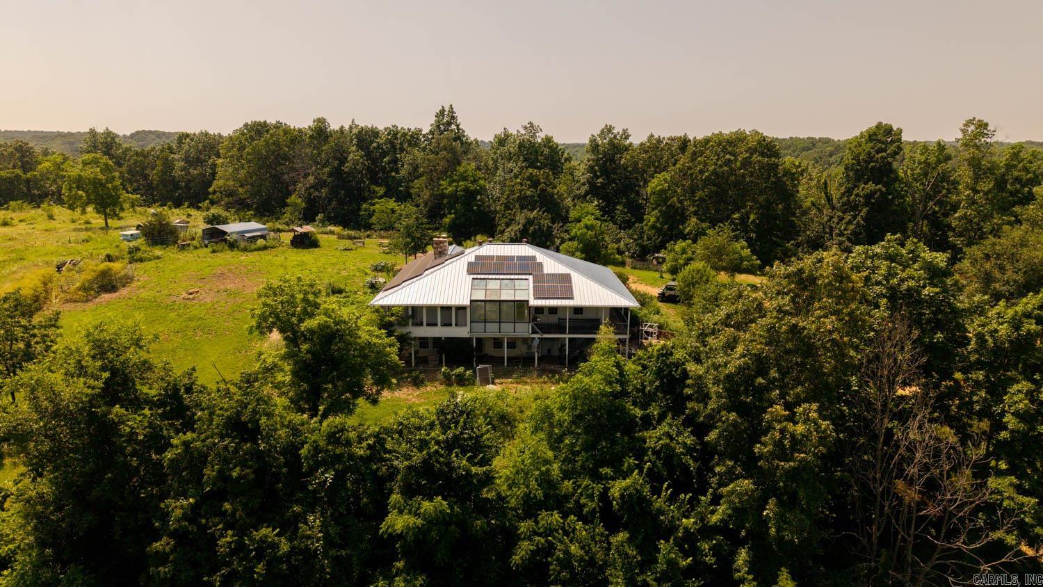 Photo 8 - Residential for sale – 804  Banks Road   Hardy, AR