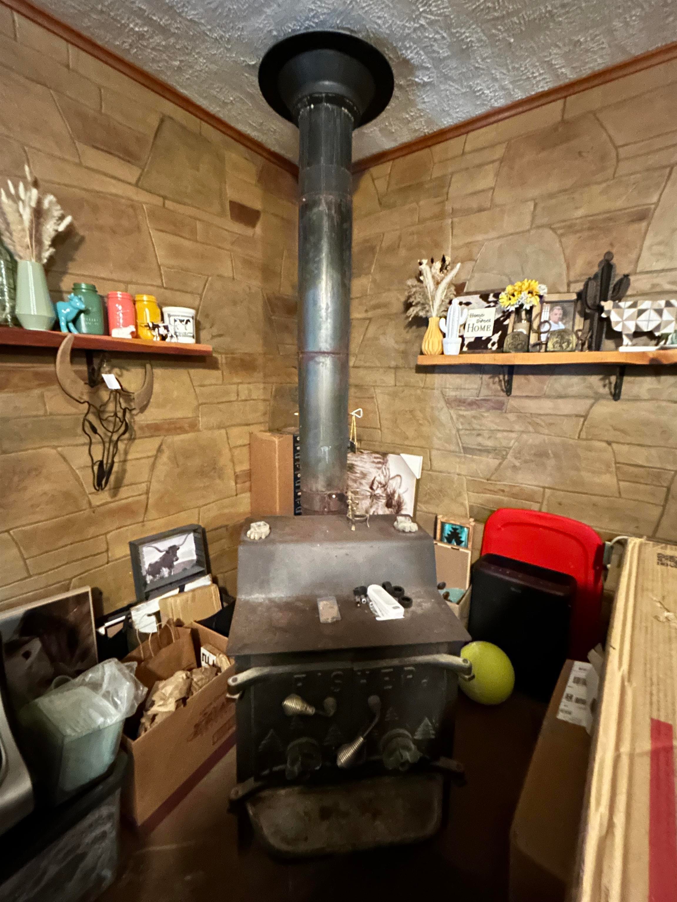 Photo 5 - Residential for sale – 2605  Hwy 62 412   Highland, AR