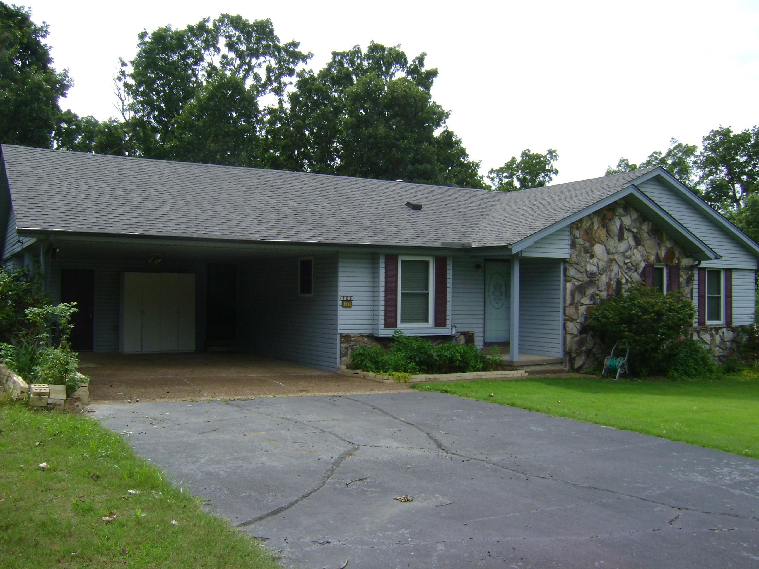 Photo 2 - Residential for sale – 405  Fairway Drive   Horseshoe Bend, AR