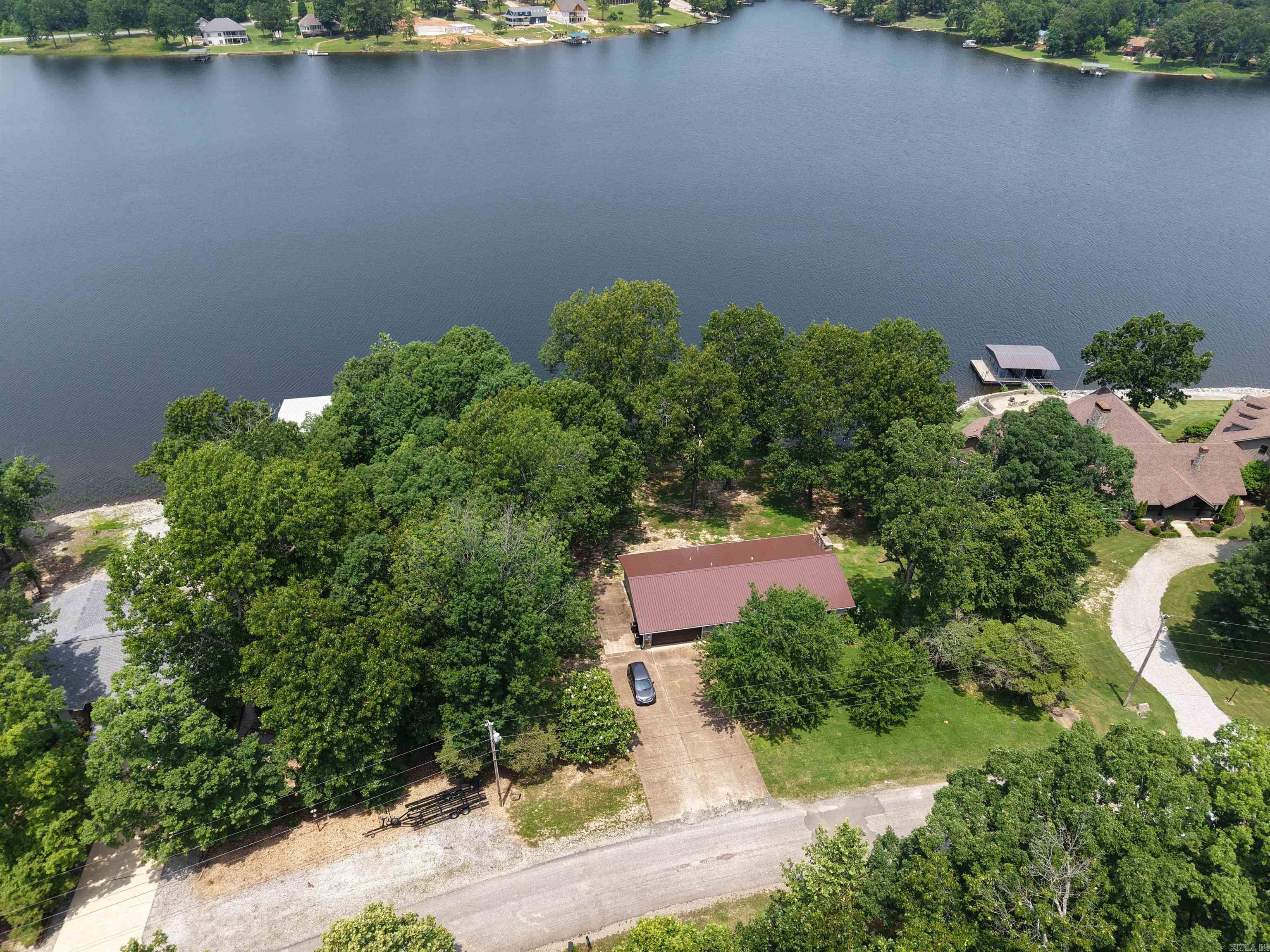 Photo 2 - Residential for sale – 716 S Shore Drive   Horseshoe Bend, AR