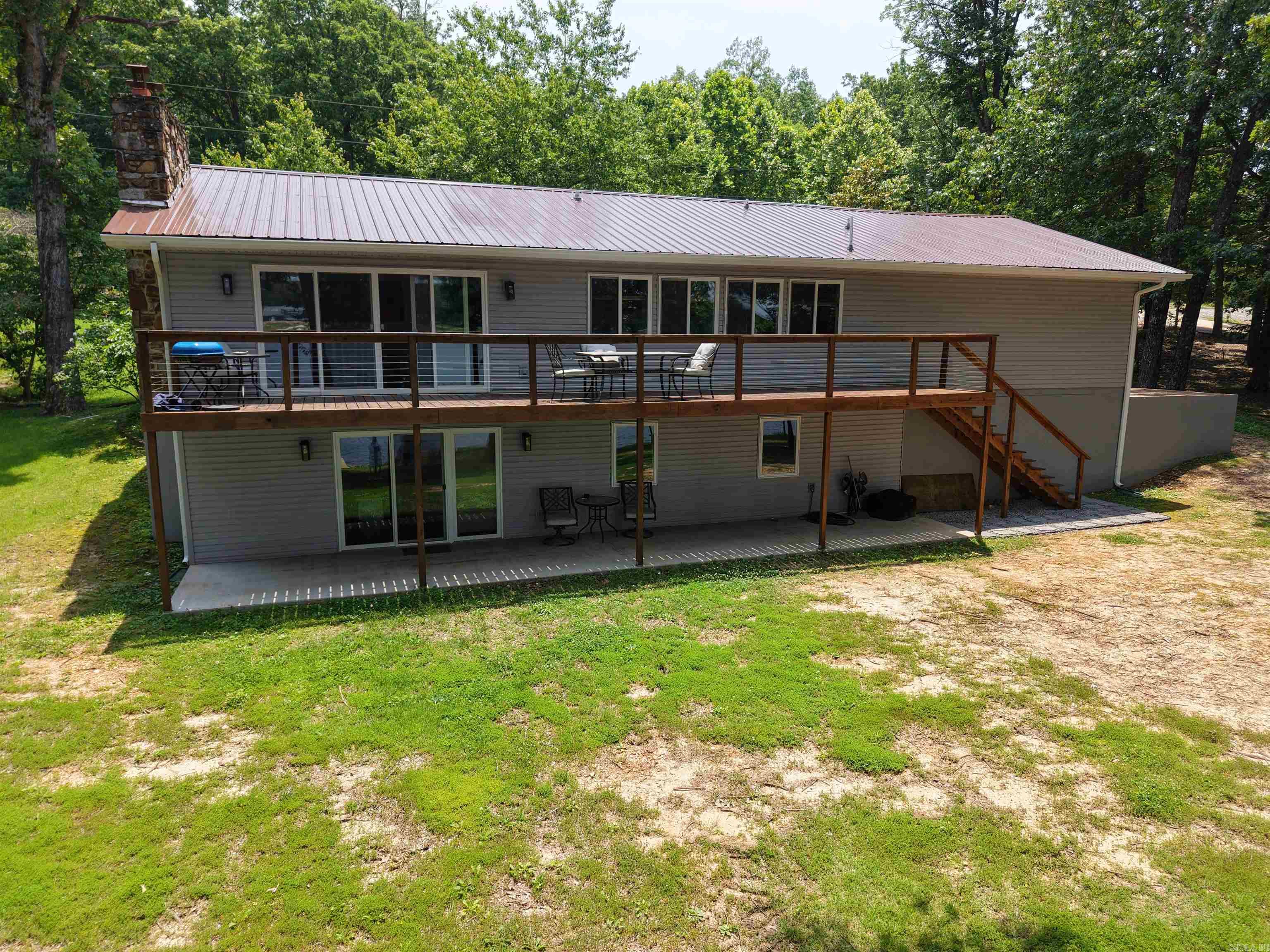 Photo 3 - Residential for sale – 716 S Shore Drive   Horseshoe Bend, AR
