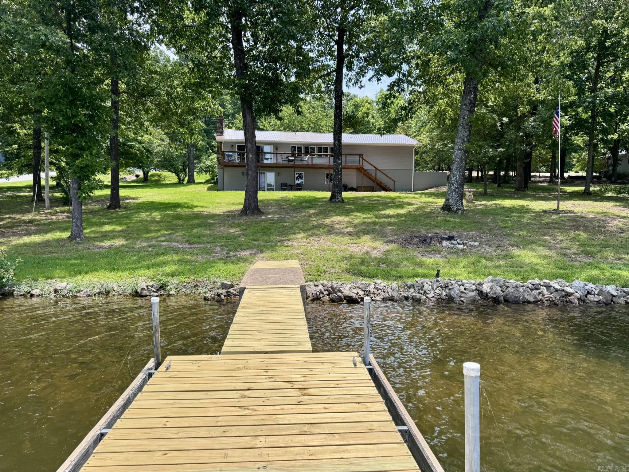 Photo 4 - Residential for sale – 716 S Shore Drive   Horseshoe Bend, AR