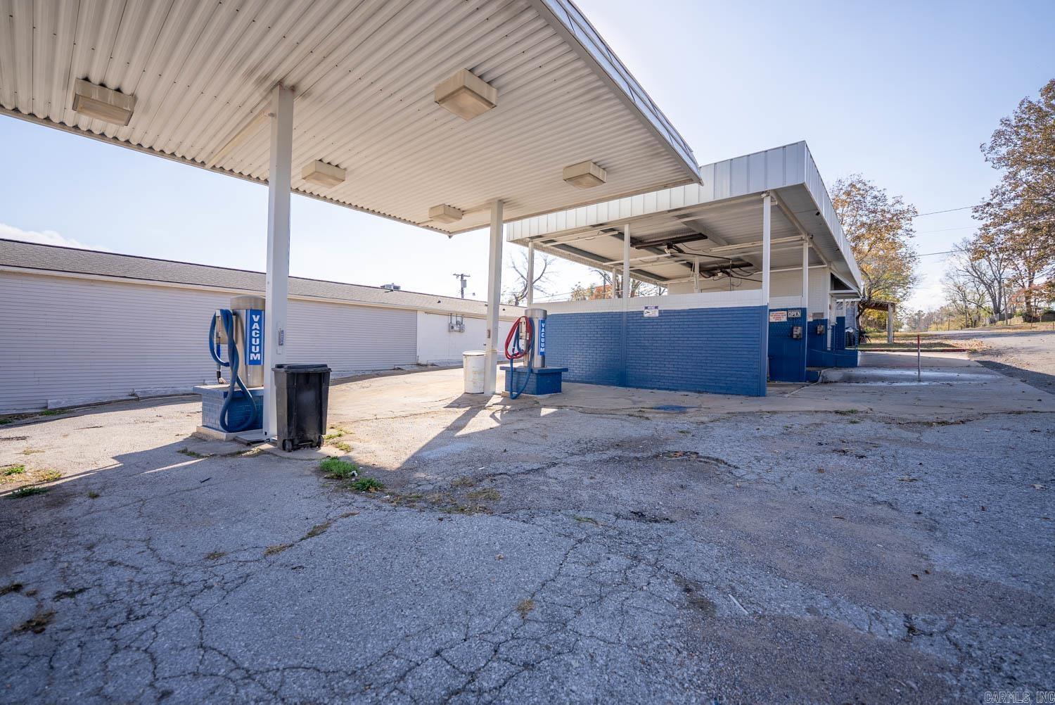 Photo 5 - Commercial / Industrial for sale – 120  South 4th Street   Mammoth Spring, AR