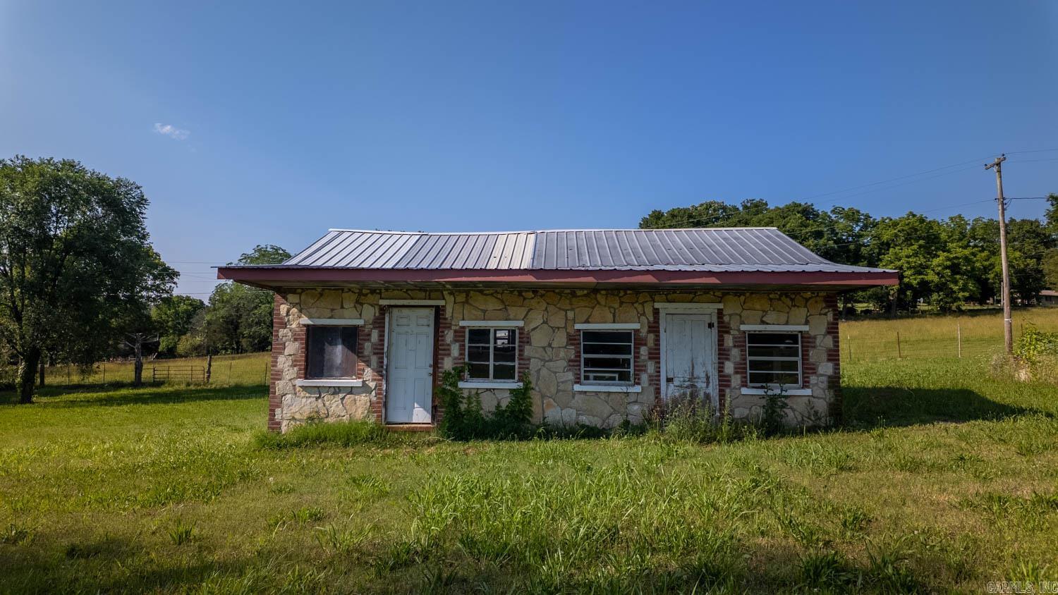 Photo 13 - Commercial / Industrial for sale – 2516  US Highway 63   Hardy, AR
