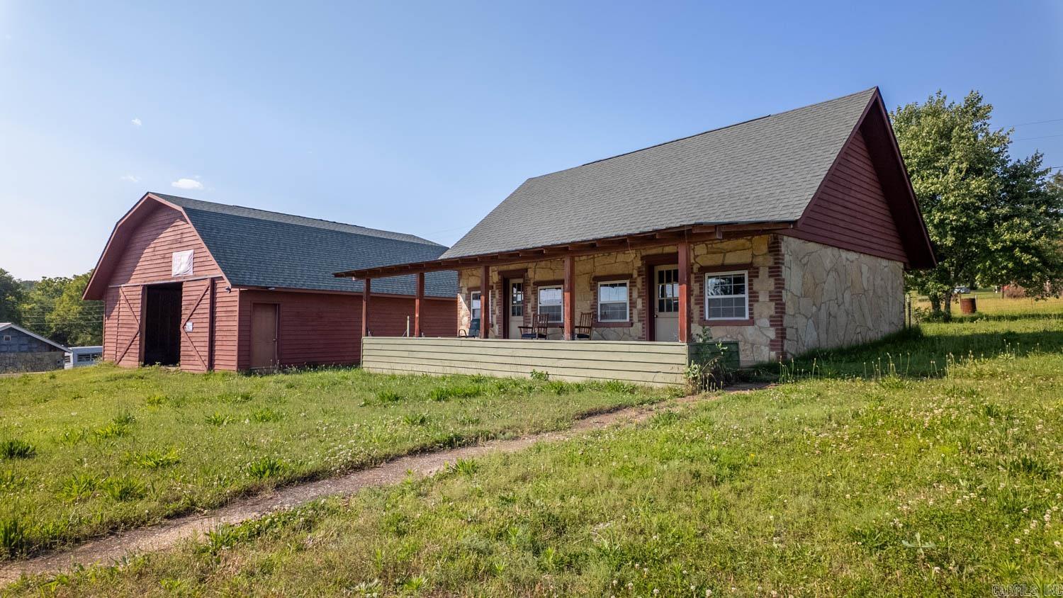Photo 5 - Commercial / Industrial for sale – 2516  US Highway 63   Hardy, AR