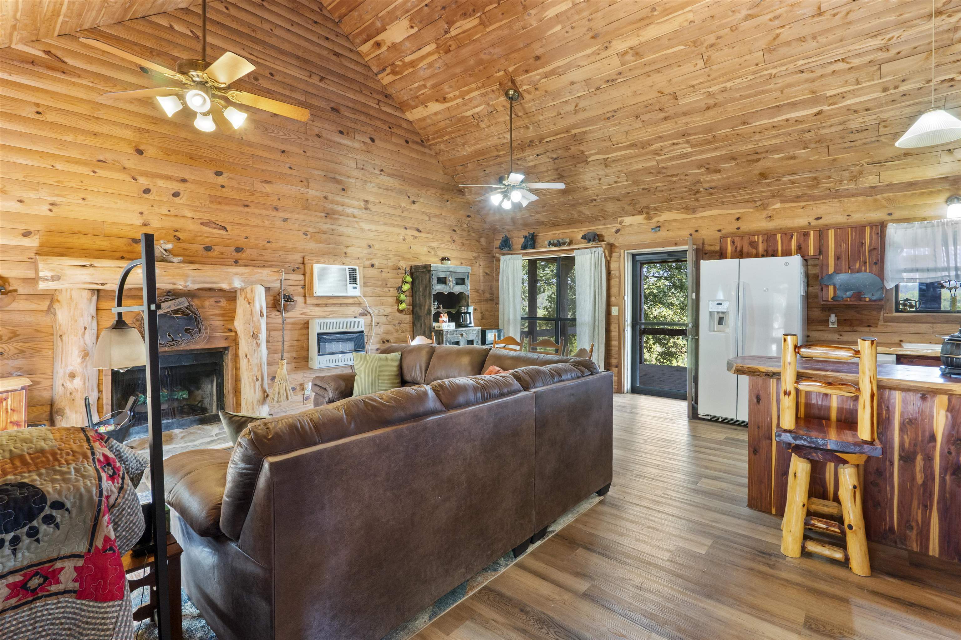 Photo 5 - Residential for sale – 434  R.S. Bluffs Road   Melbourne, AR