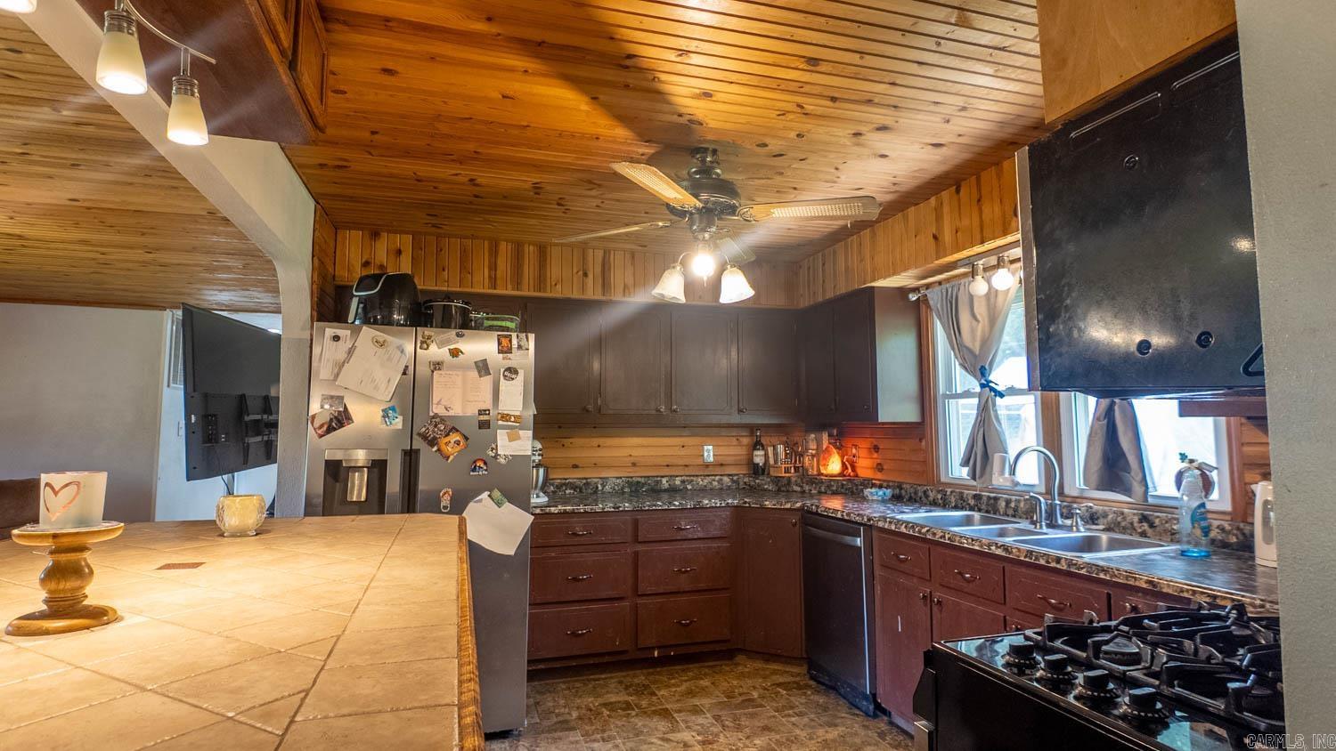 Photo 12 - Residential for sale – 1160  Bethel Avenue   Mammoth Spring, AR