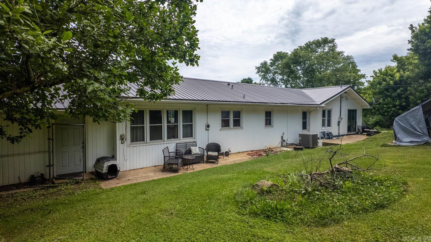 Photo 4 - Residential for sale – 1160  Bethel Avenue   Mammoth Spring, AR